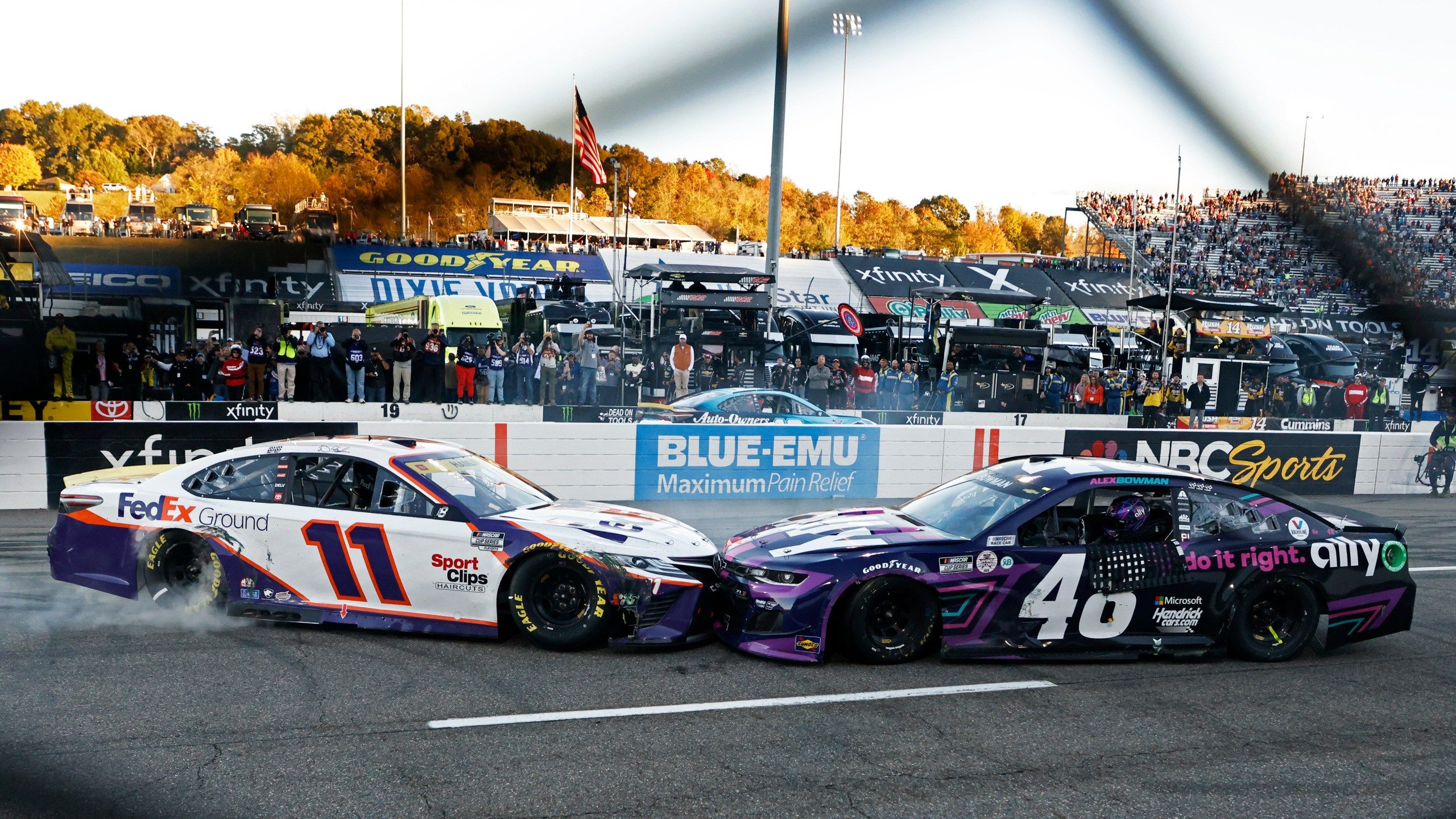 2560x1440 Bowman wins as tension builds ahead of NASCAR title race