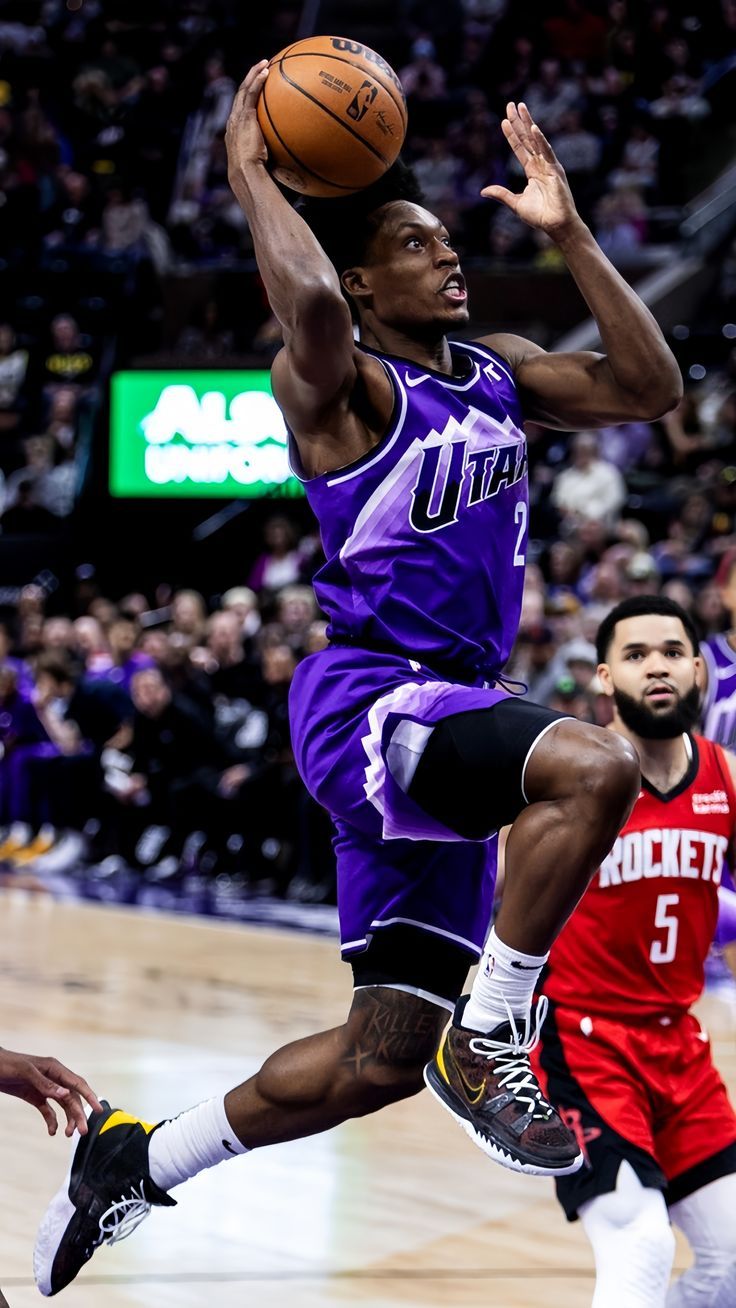 736x1308 Collin Sexton