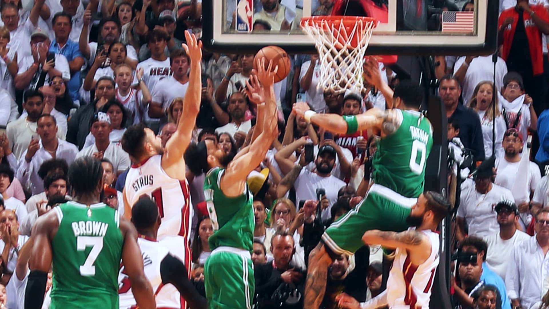 1920x1080 Horry Scale: Derrick White's Buzzer Beating Putback Keeps Celtics' Season Alive