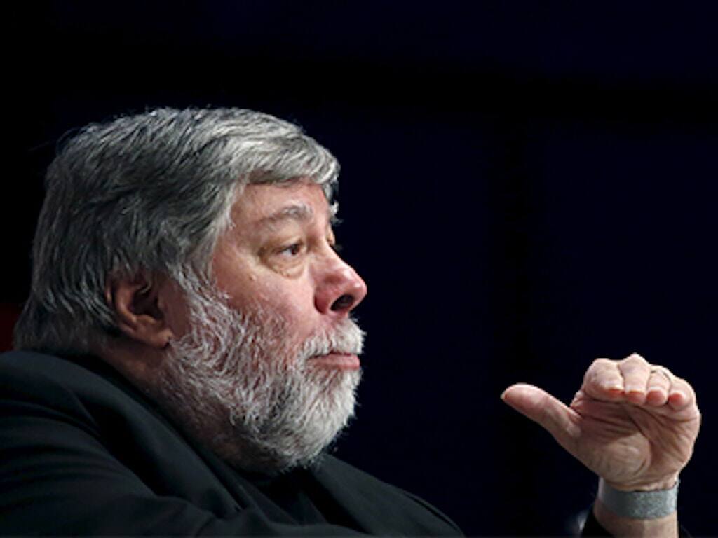 1024x768 Steve Jobs would be proud of Apple putting people above technology: Steve Wozniak