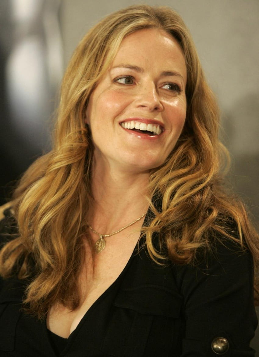 850x1170 Elisabeth Shue and Biography HD phone wallpaper