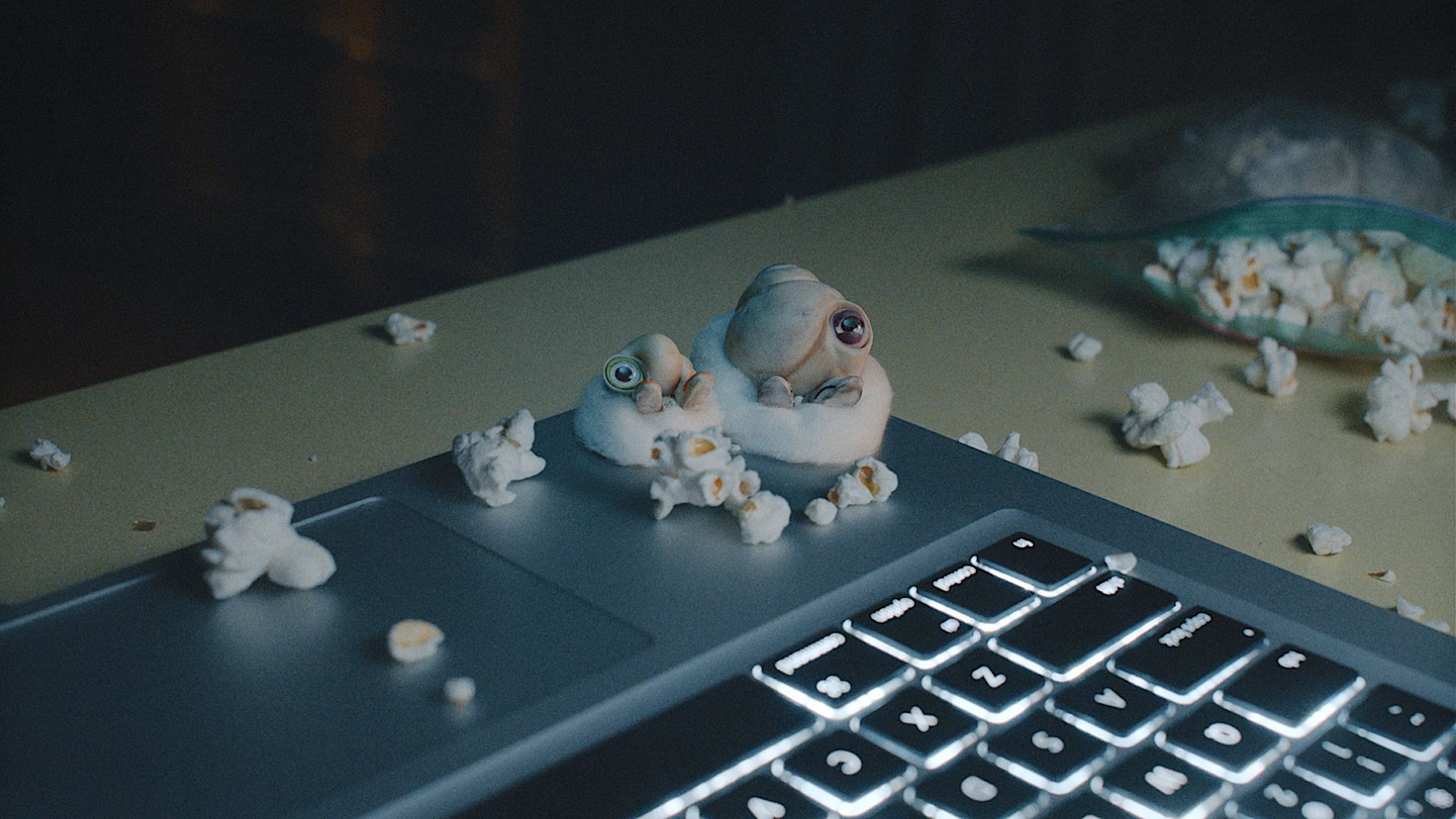 2048x1152 Marcel the Shell with Shoes On Wallpaper