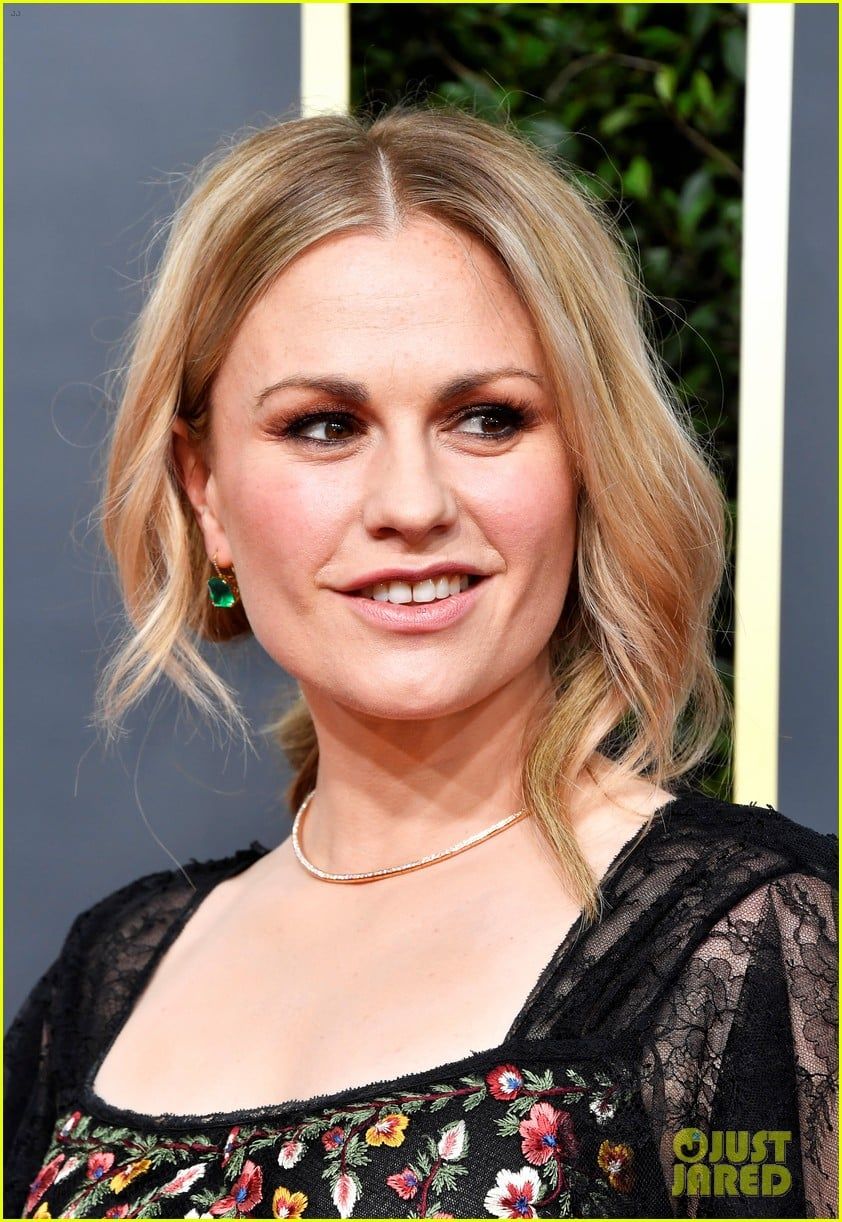 842x1222 Anna Paquin Goes for Floral Look at Golden Globes 2020 With Stephen Moyer: Photo 4409944 Golden Globes, Anna Paquin, Golden Globes, Stephen Moyer Photo. Just Jared: Entertainment News