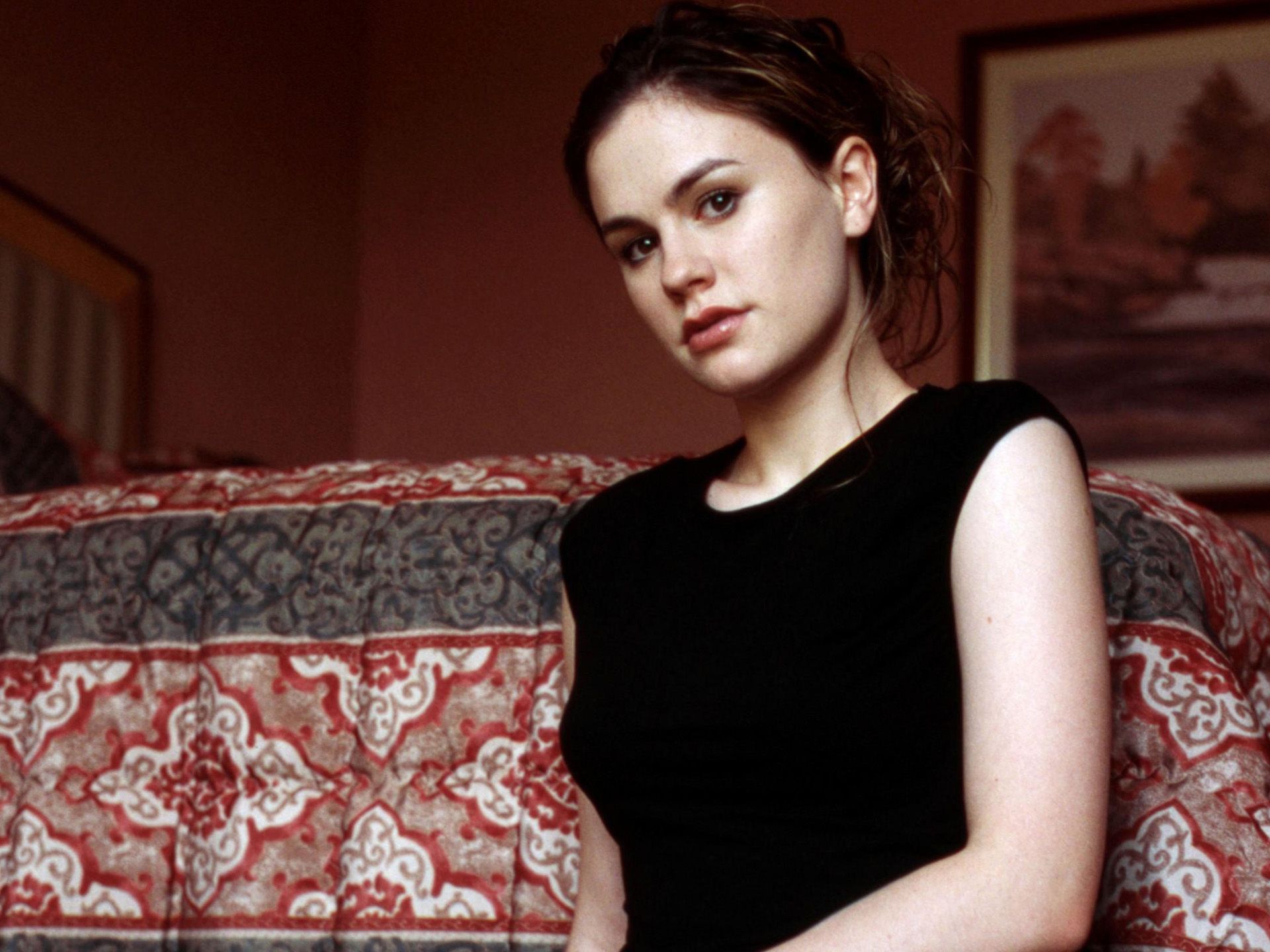 1920x1440 Anna Paquin 3 Wallpaper