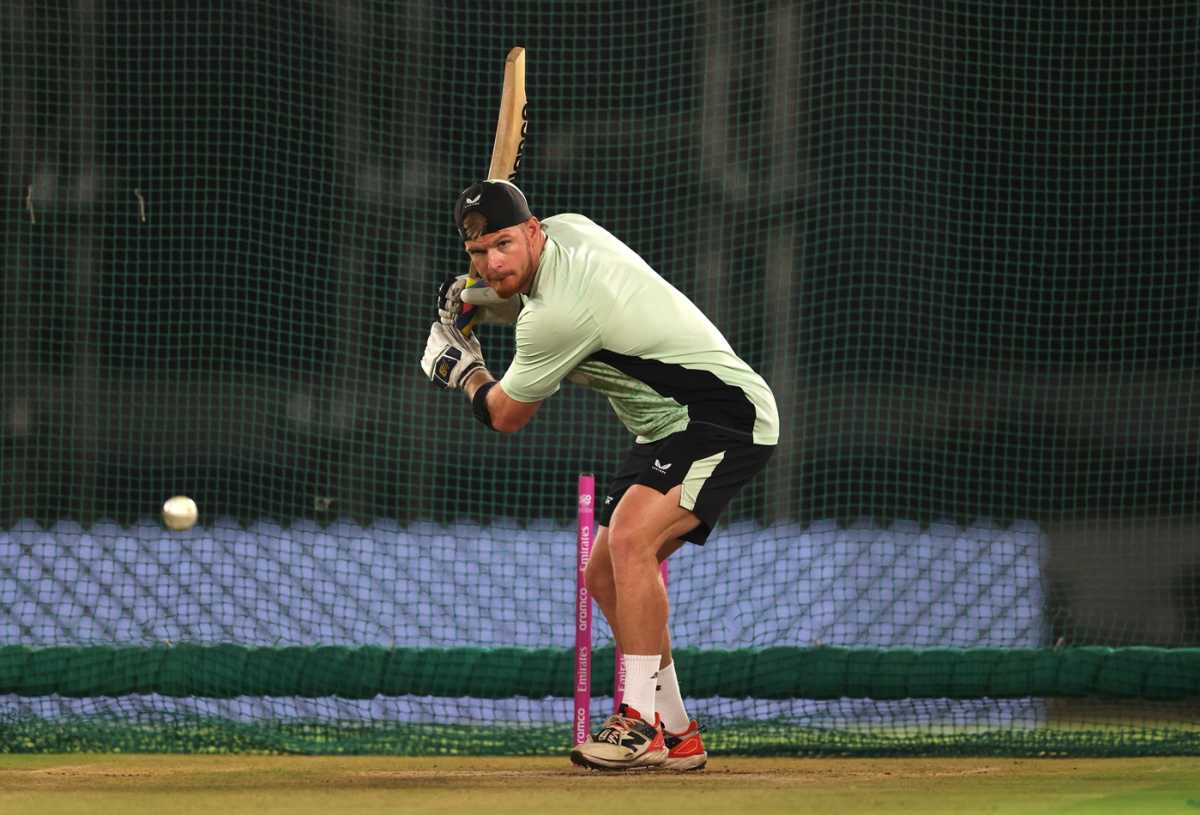 1200x815 Glenn Phillips Photo. Image Gallery and Match Picture