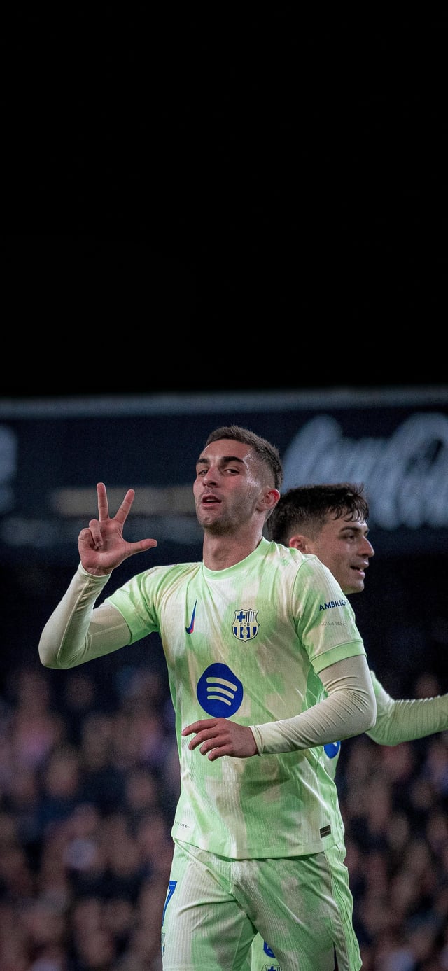 640x1387 WALLPAPERS. Valencia 0 5 FC Barcelona