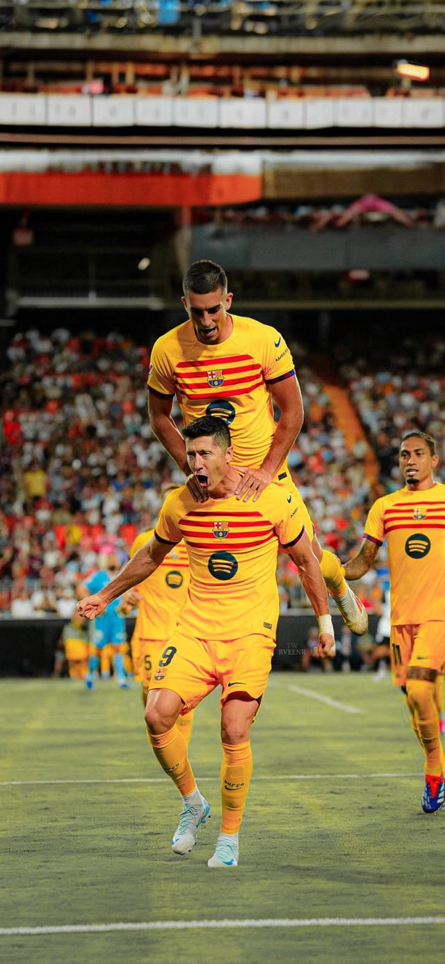 640x1385 Wallpaper. FC Barcelona vs Valencia