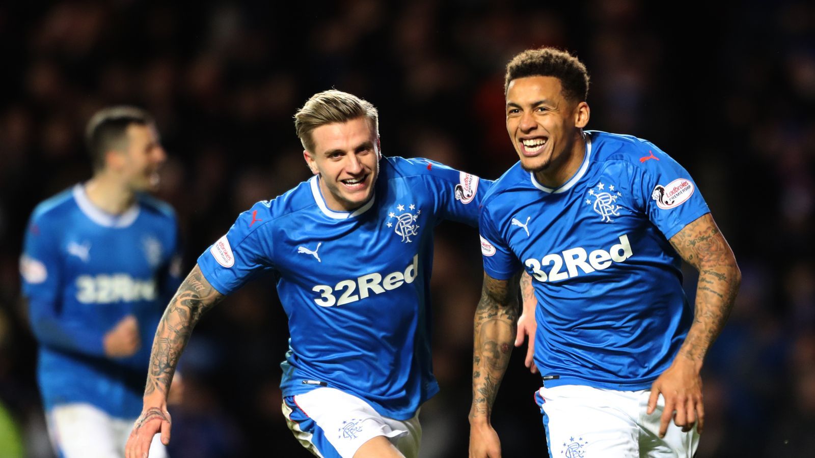 1600x900 James Tavernier signs new Rangers deal until 2021