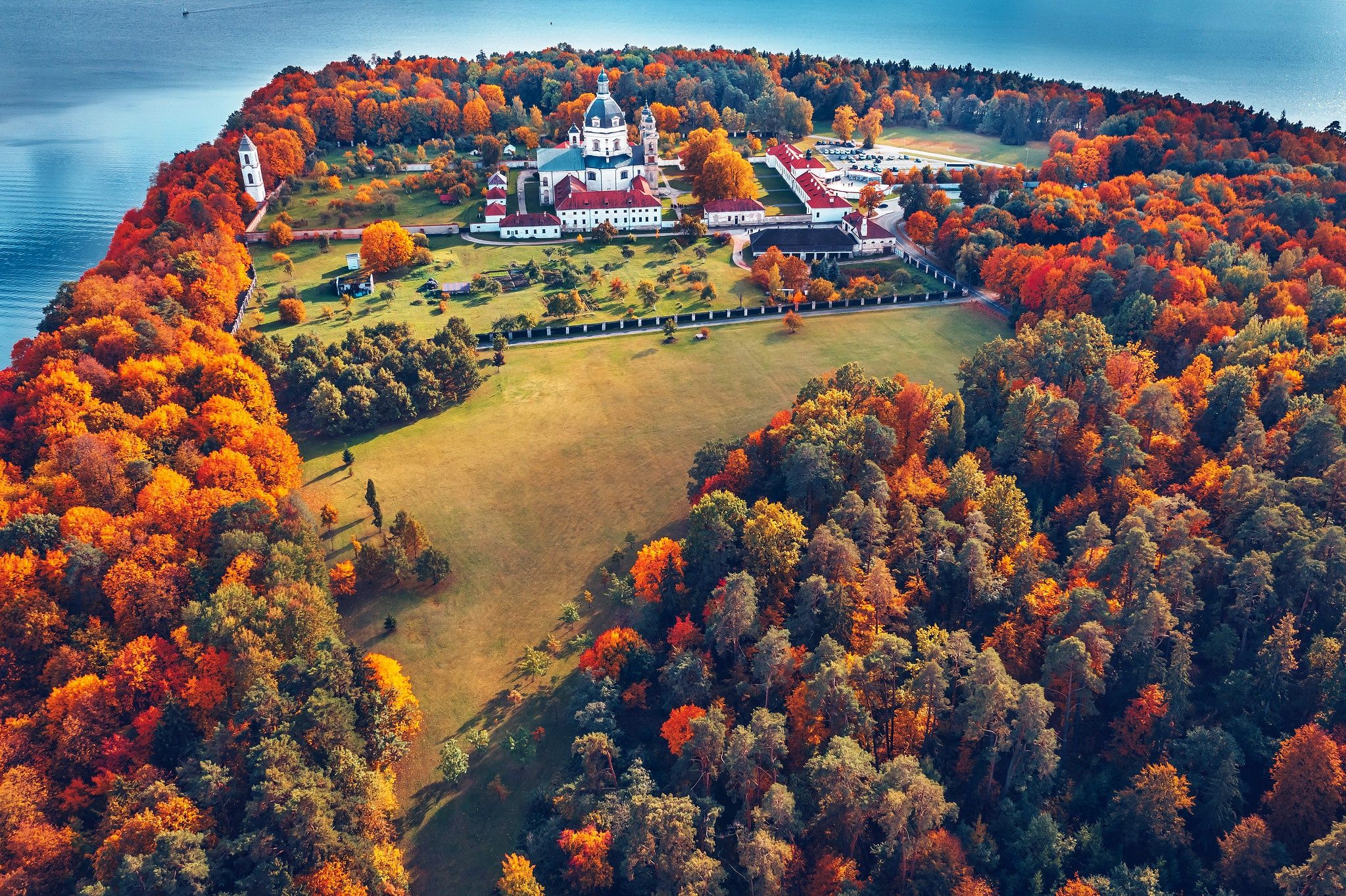 2047x1364 Wallpaper Lithuania, Kaunas, Pažaislis Monastery for mobile and desktop, section пейзажи, resolution 2047x1364