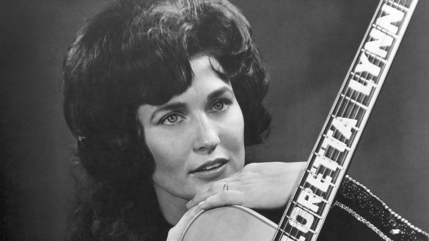 1366x768 Loretta Lynn's life story is becoming a musical
