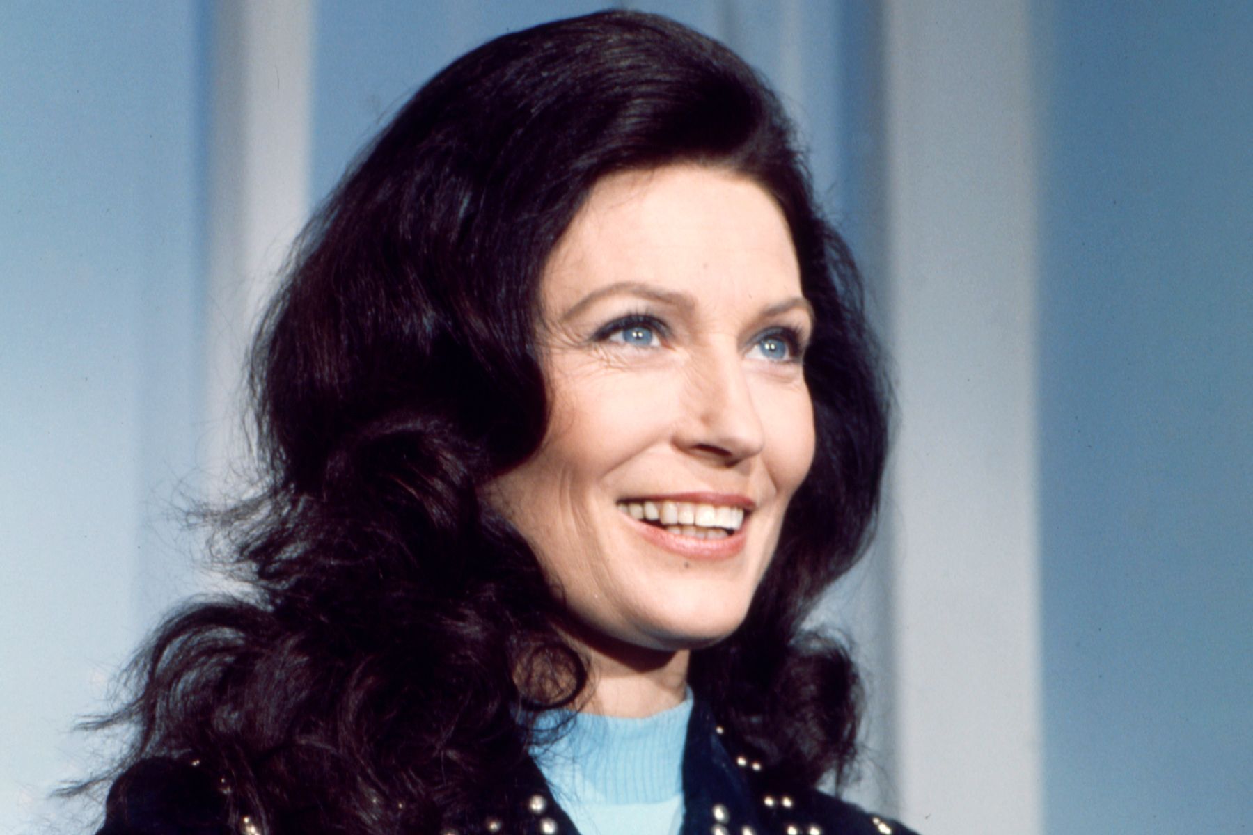 1800x1200 The Lost Loretta Lynn Interview