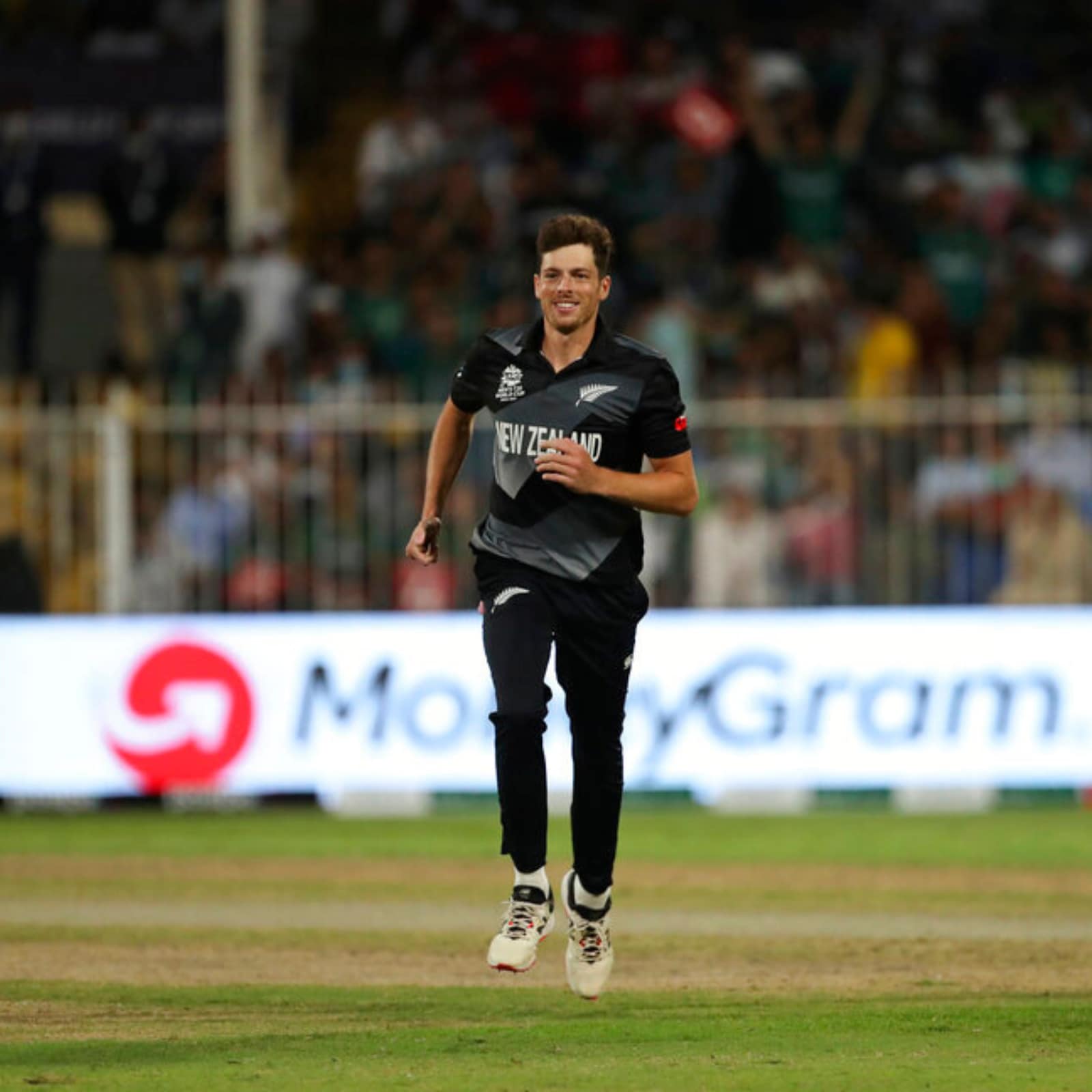 1600x1600 T20 World Cup: New Zealand Expect Tricky Surface in Sharjah, Says Mitchell Santner