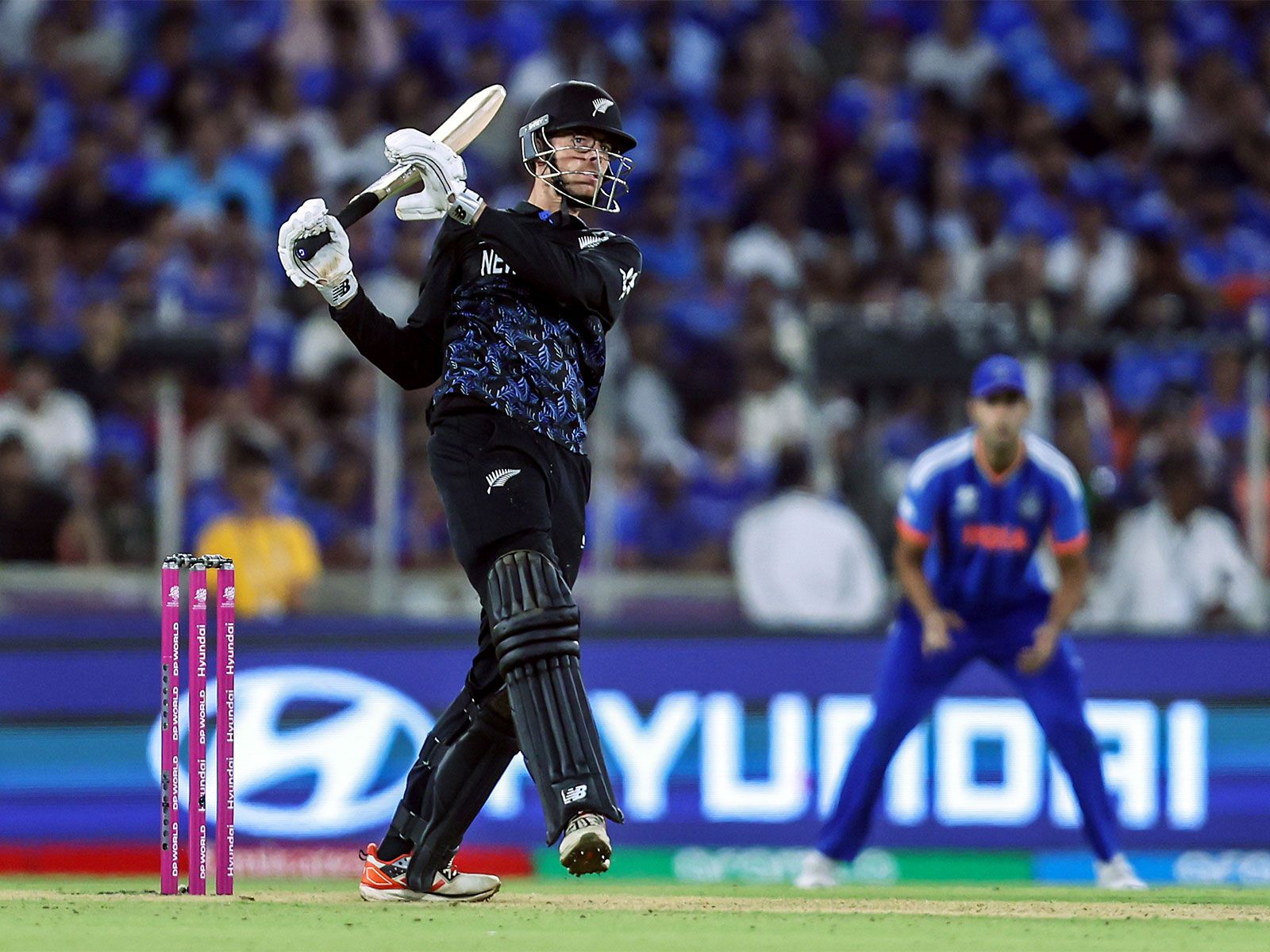 1600x1200 Mitchell Santner admits New Zealand were underdogs against India in T20 WC final