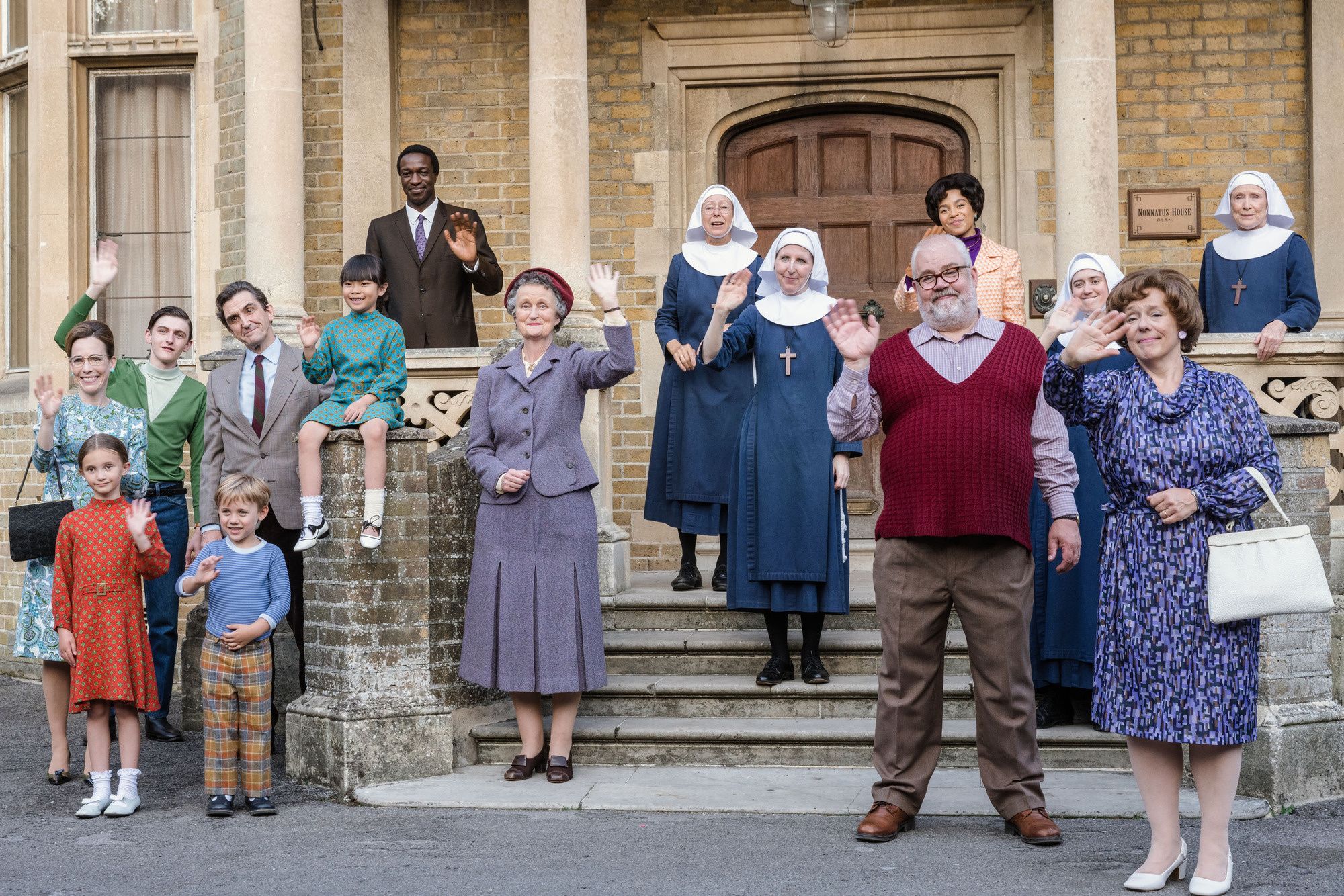 2000x1334 Call the Midwife Wallpaper