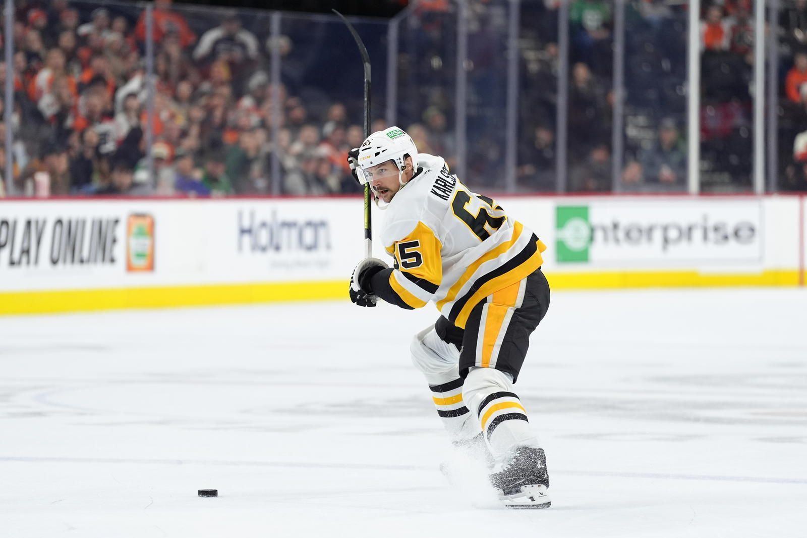 1600x1066 Why Is Erik Karlsson Still A Penguin? Actually, It's Quite Simple