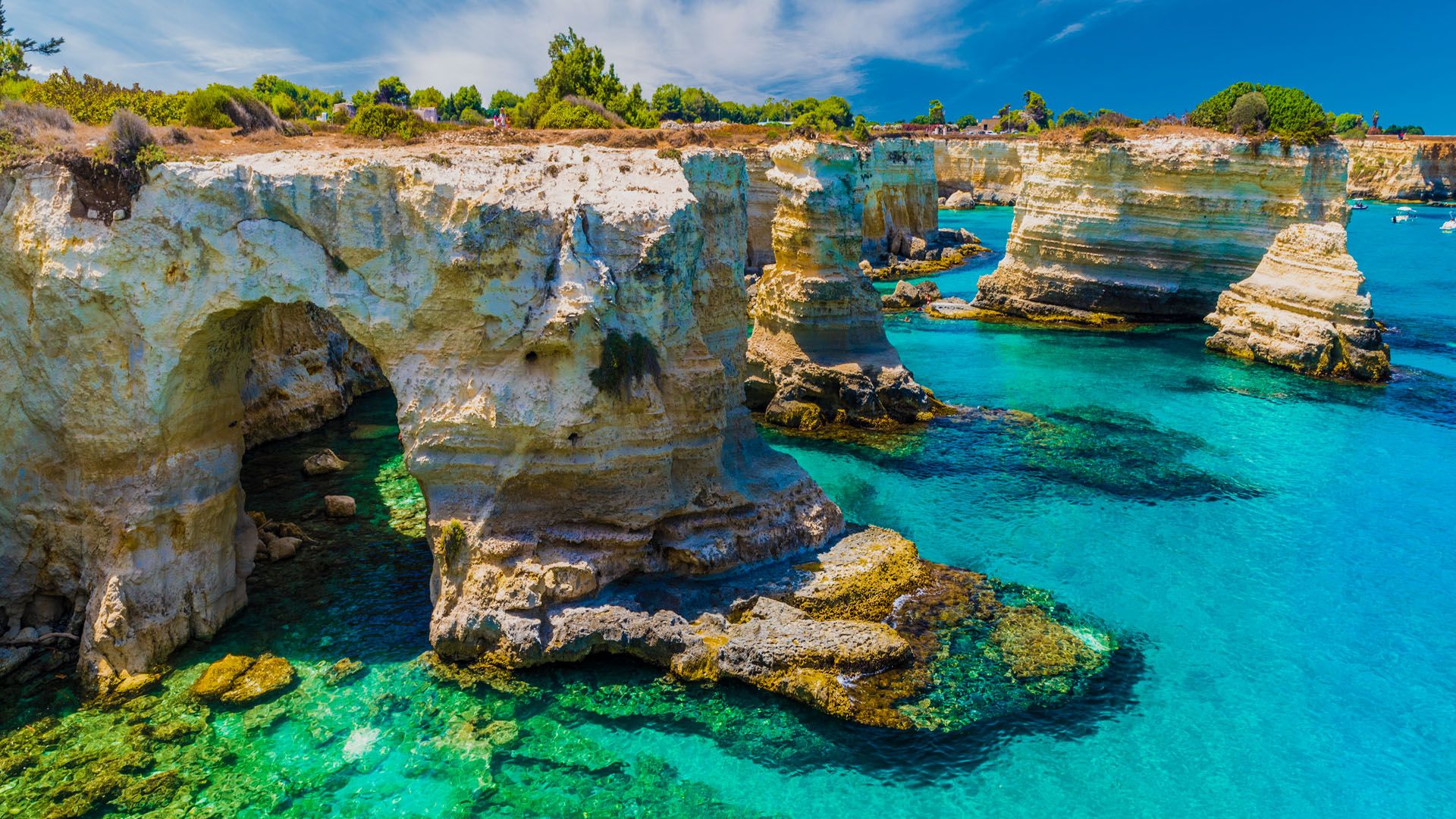 1920x1080 Torre Sant'Andrea, Salento coast, Puglia region, Italy. Windows Spotlight Image