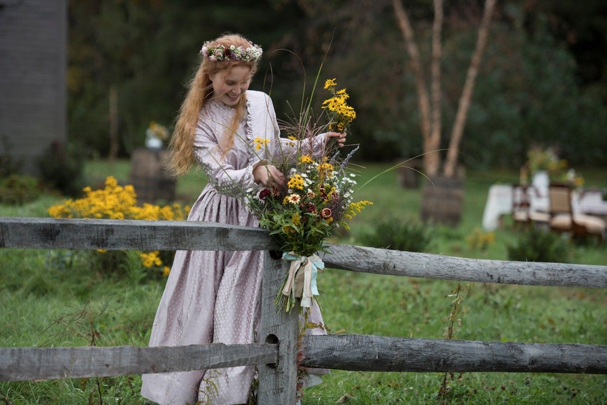 1222x815 See Saoirse Ronan & Emma Watson as Jo & Meg March In New 'Little Women' Image: Photo 4318599. Eliza Scanlen, Emma Watson, Florence Pugh, Little Women, Movies, Saoirse Ronan, Timothee Chalamet