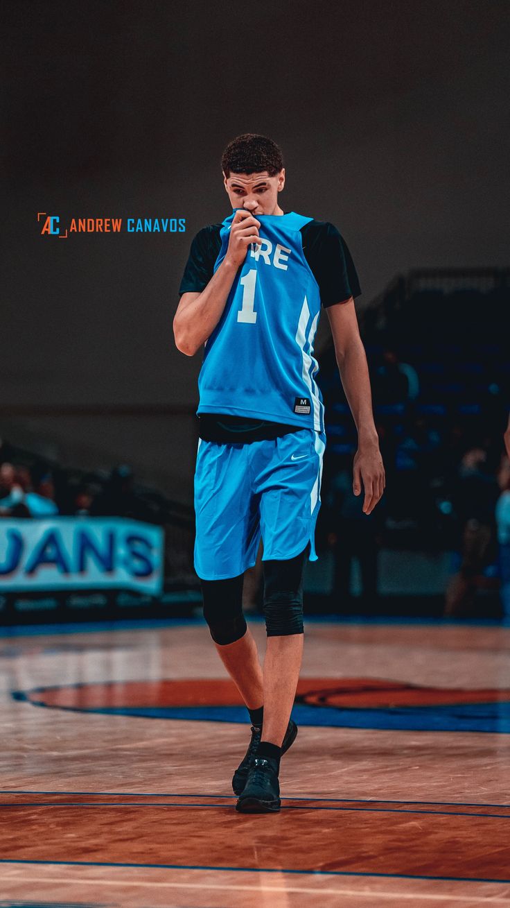 736x1309 HD LaMelo Ball Wallpaper
