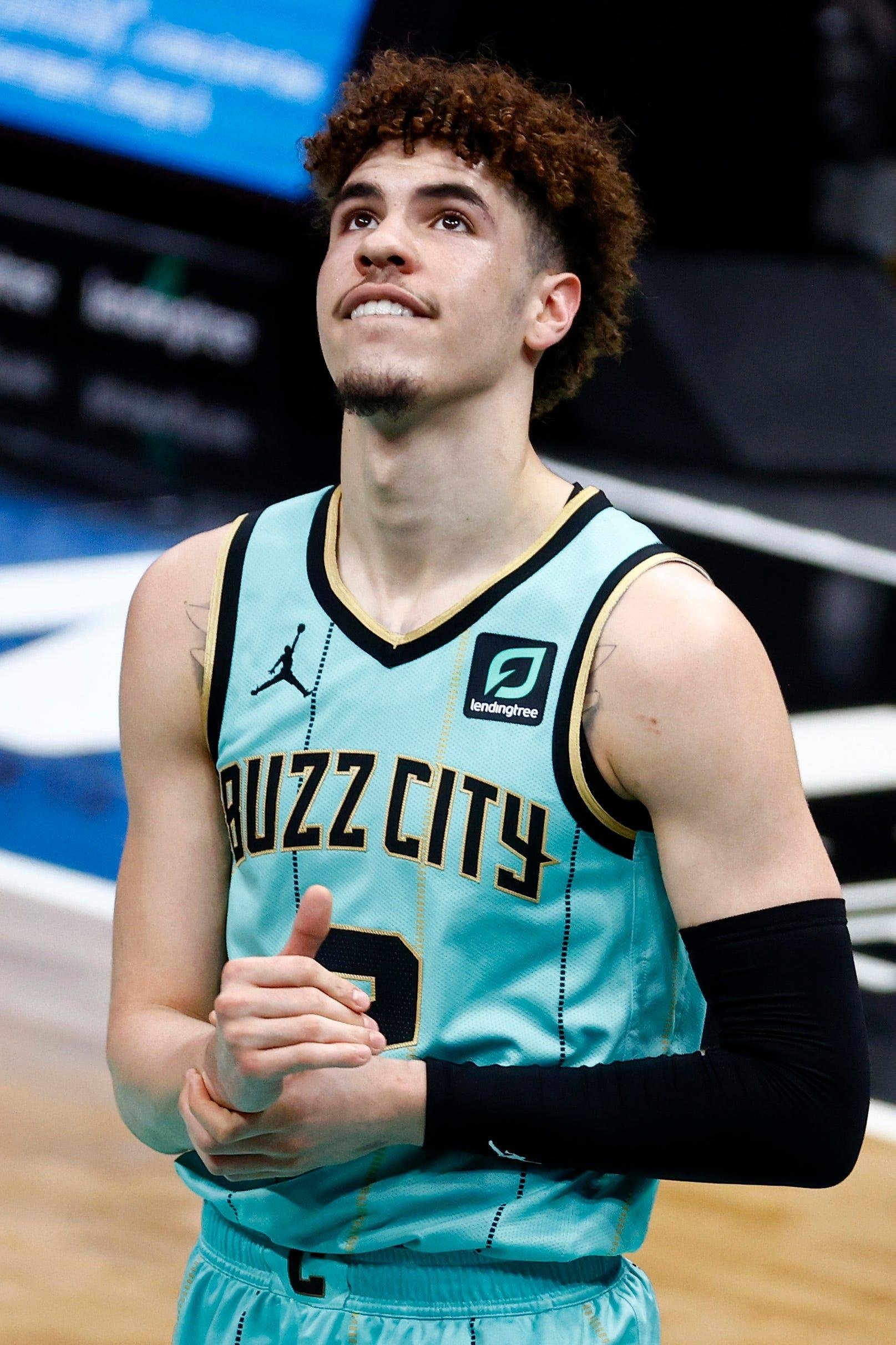 1615x2424 LaMelo Ball Wallpaper