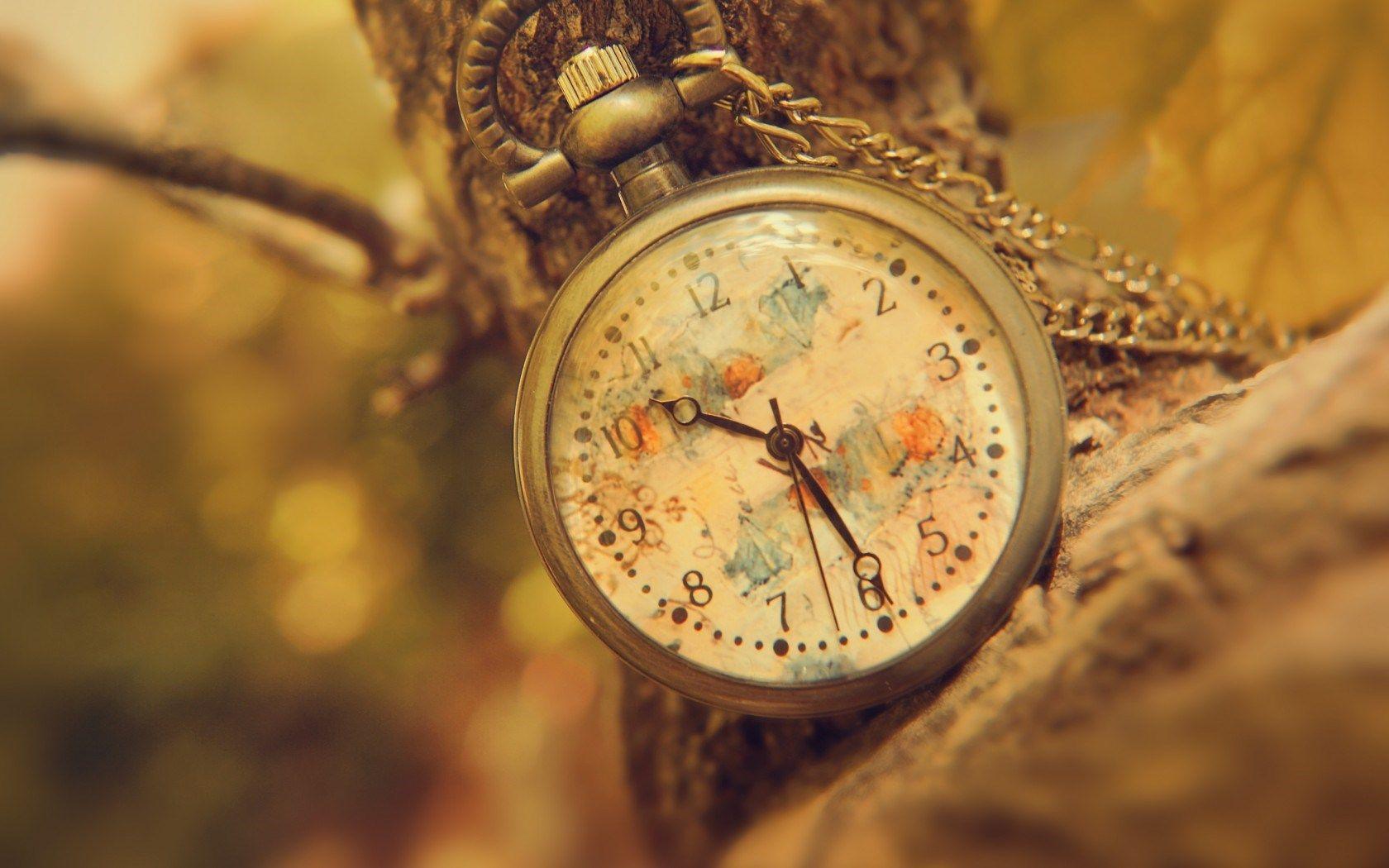 1680x1050 Clock Vintage HD Wallpaper