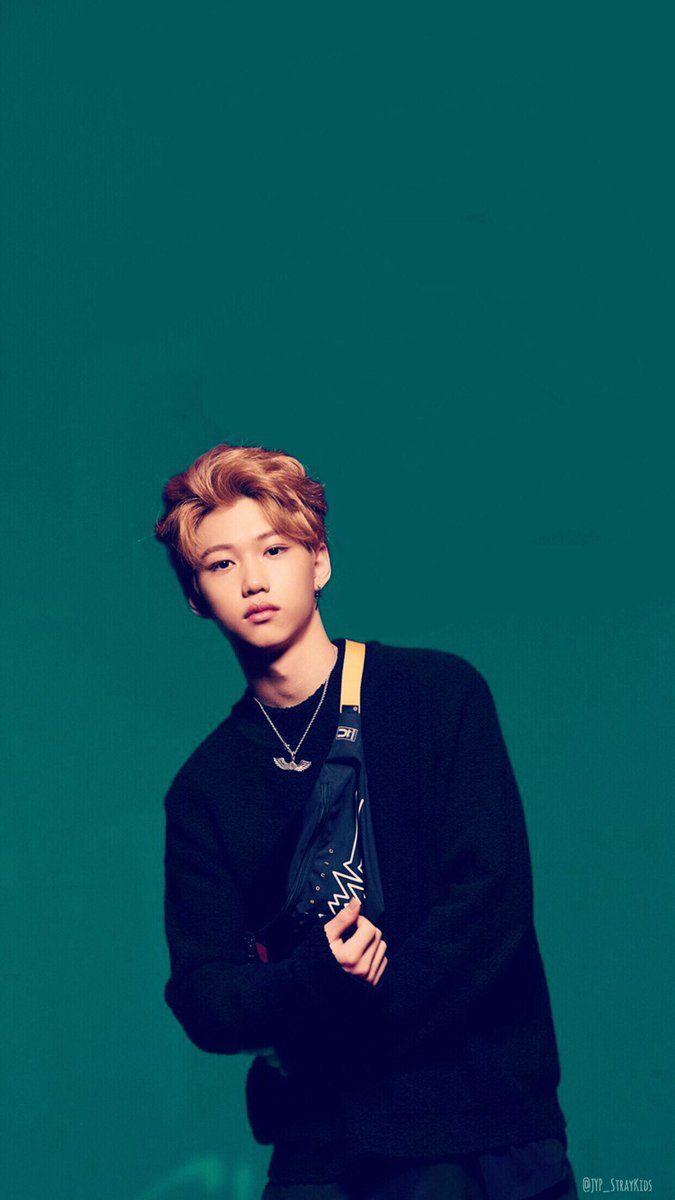 675x1200 Stray Kids ⚪️ auf Twitter