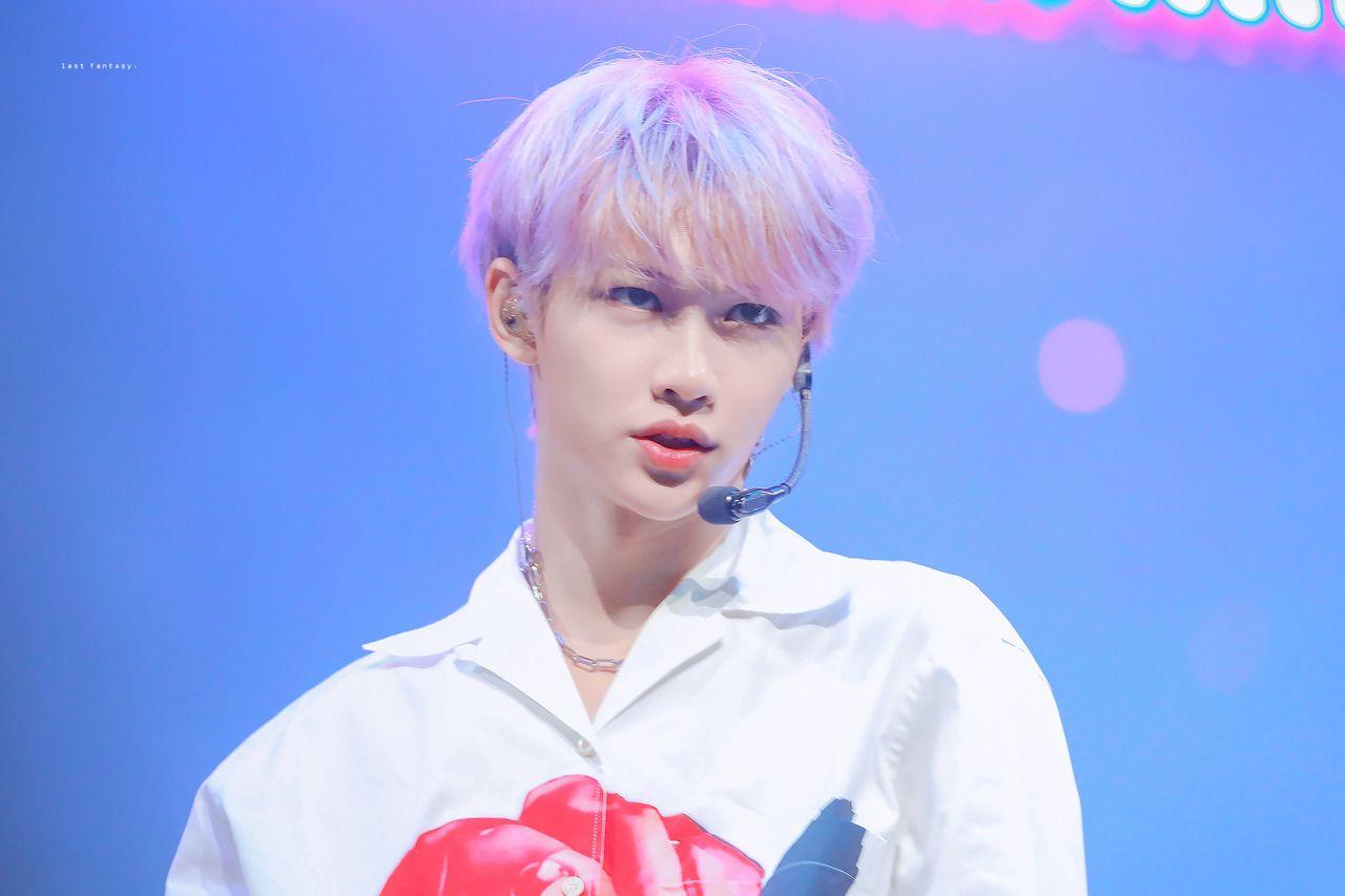 1280x853 Felix at Kcon19LA