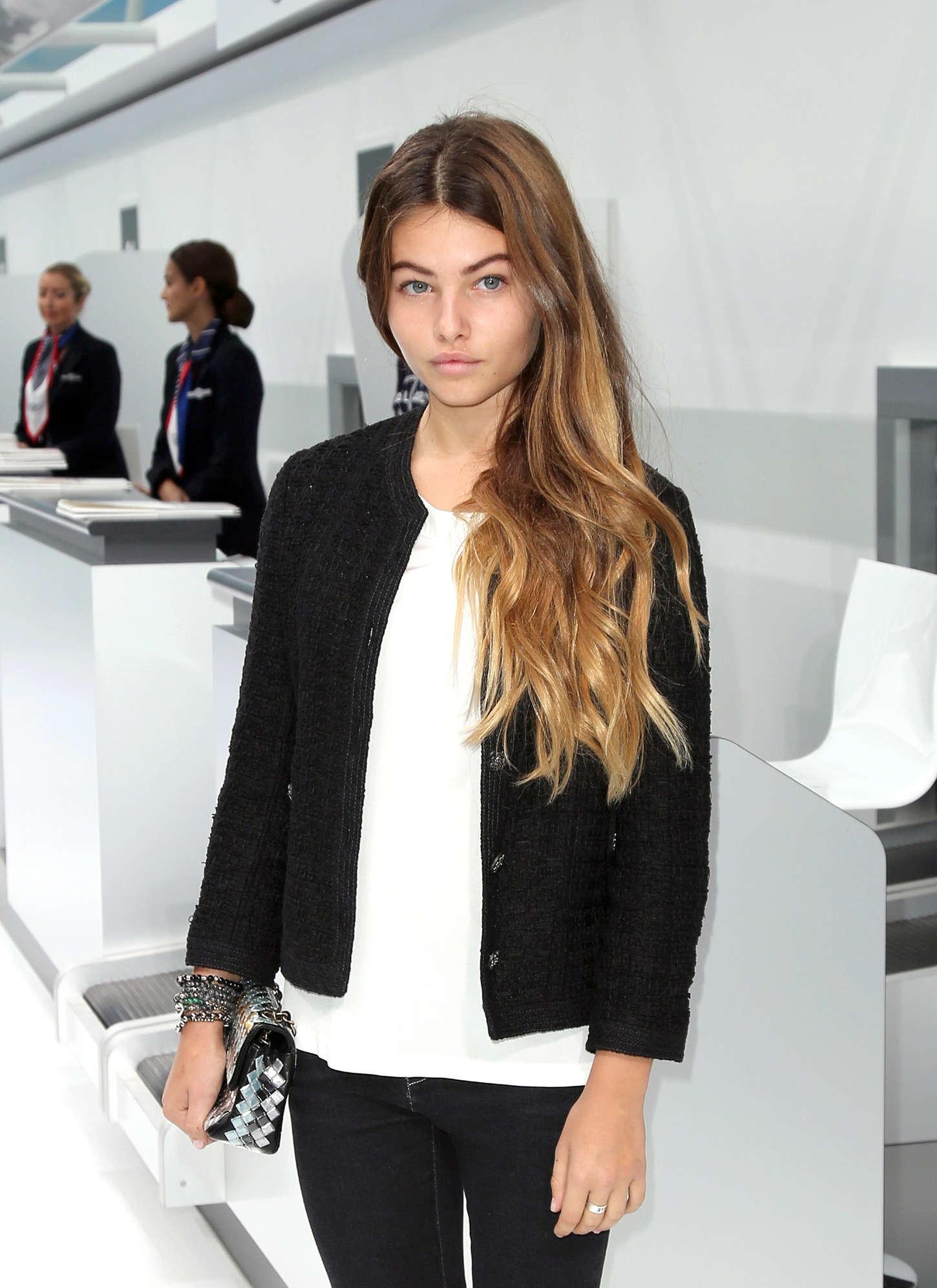 1450x1994 Thylane Blondeau Wallpaper