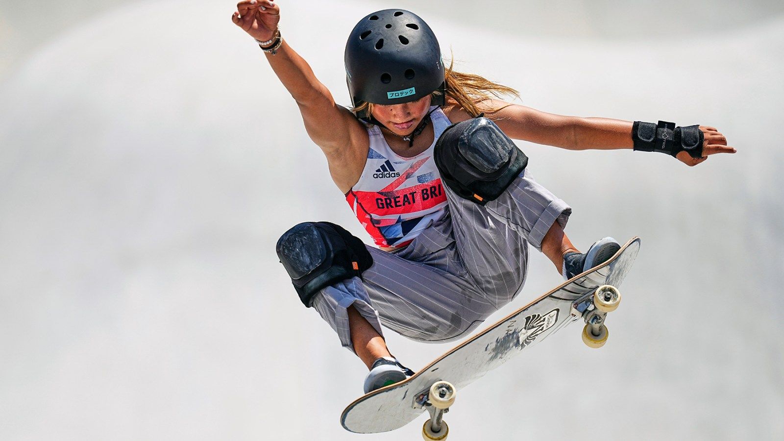 1600x900 Olympic Skateboarding: Teens Dominate Final Events