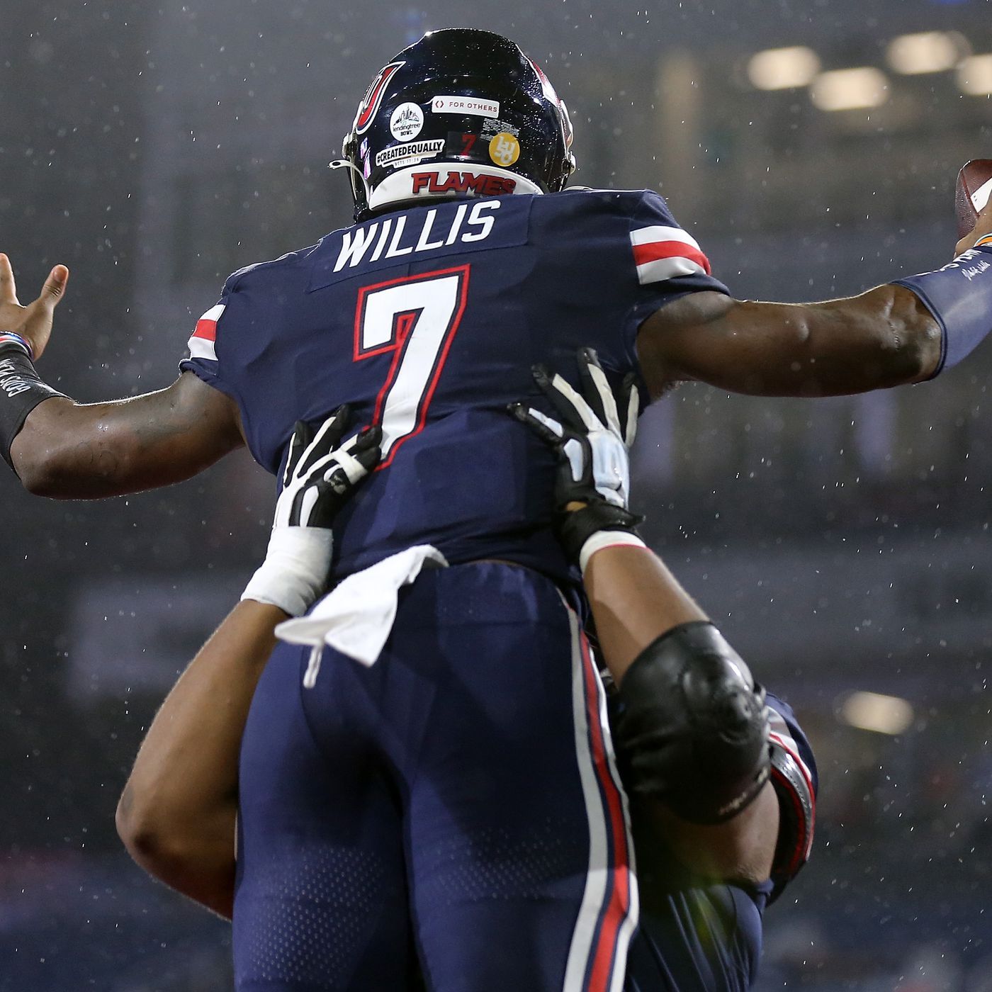 1400x1400 Malik Willis Wallpaper
