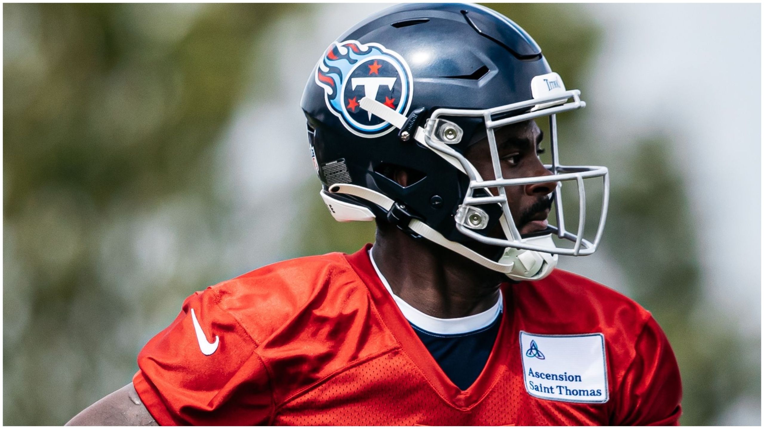 2560x1440 Titans QB Malik Willis Named TransPerfect Music City Bowl's Youth Football Ambassador Sports Credential