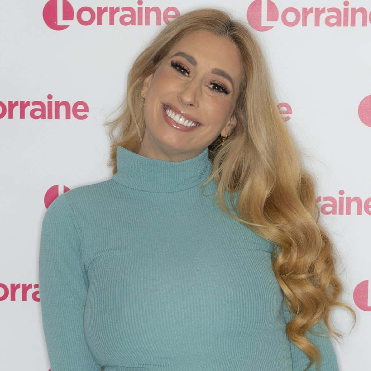 1196x1196 Stacey Solomon Wallpaper