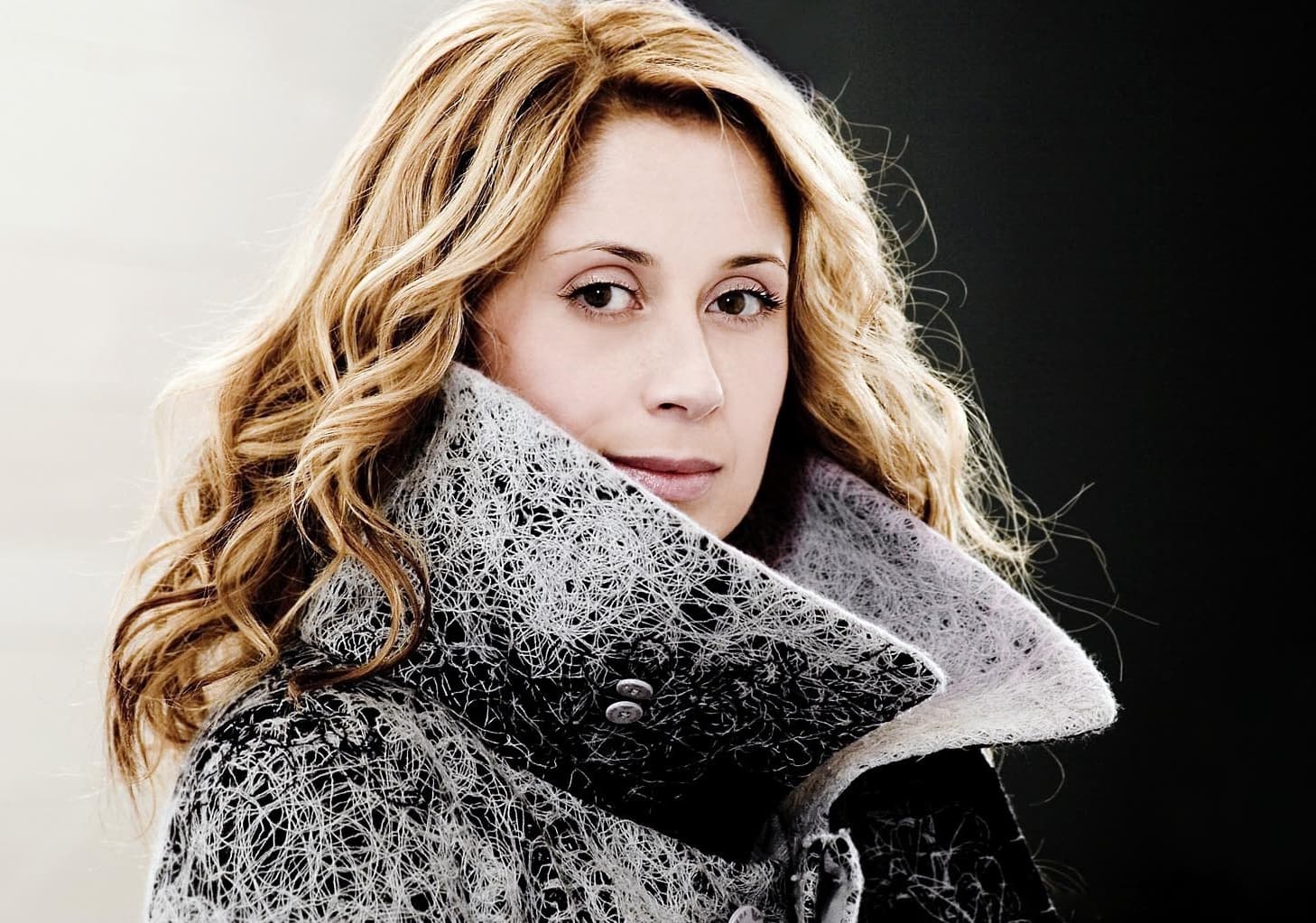 1458x1023 Lara Fabian Wallpaper