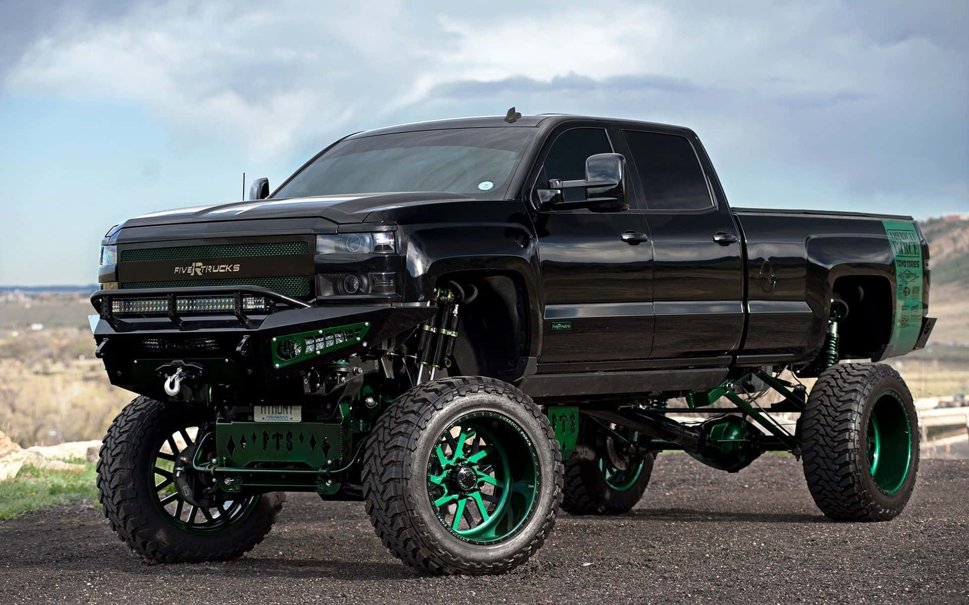 1920x1200 Lifted Truck Wallpaper
