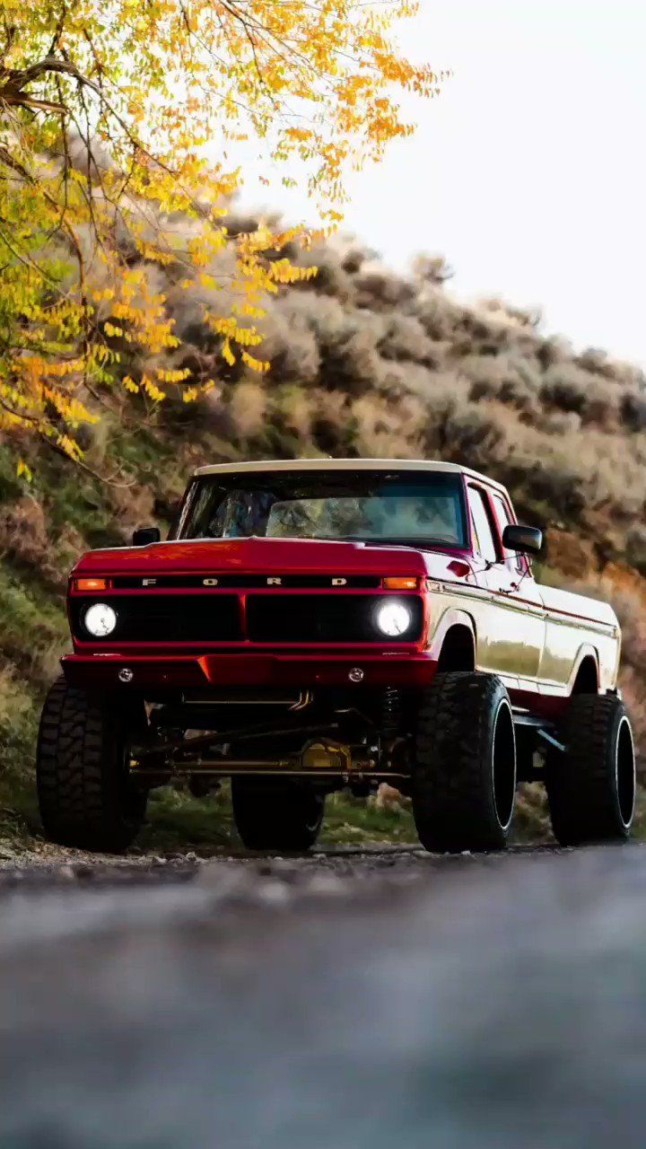 720x1280 Lifted Trucks iPhone Wallpaper