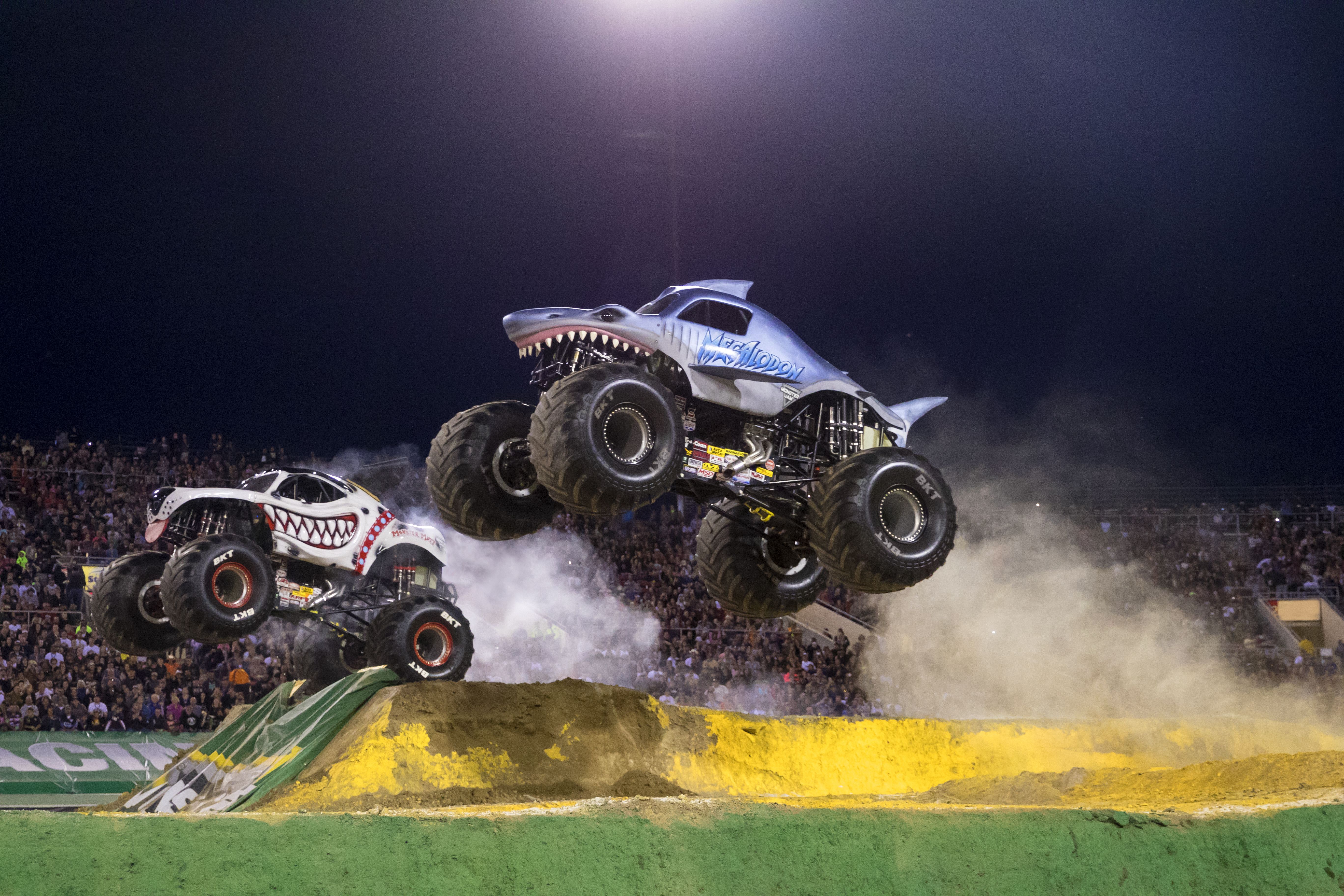 5472x3648 Photos. Monster Jam®