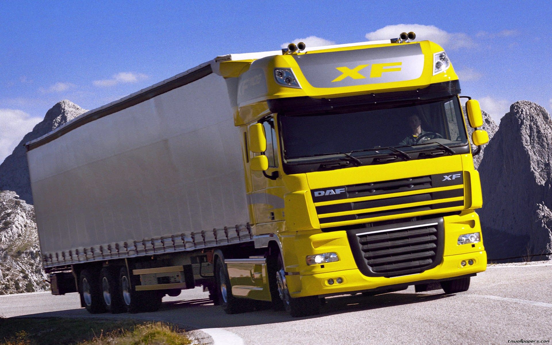 1920x1200 Wallpaper Yellow and White Truck on Road During Daytime, Background Free Image