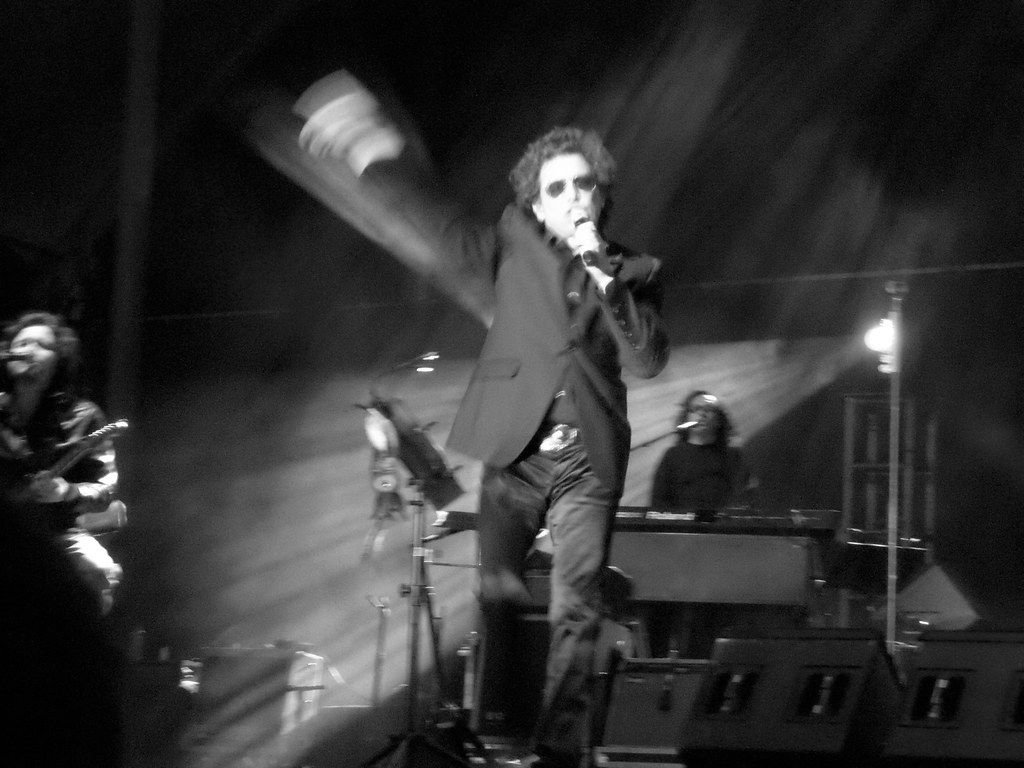 1024x768 Andrés Calamaro 4. Víctor Jiménez