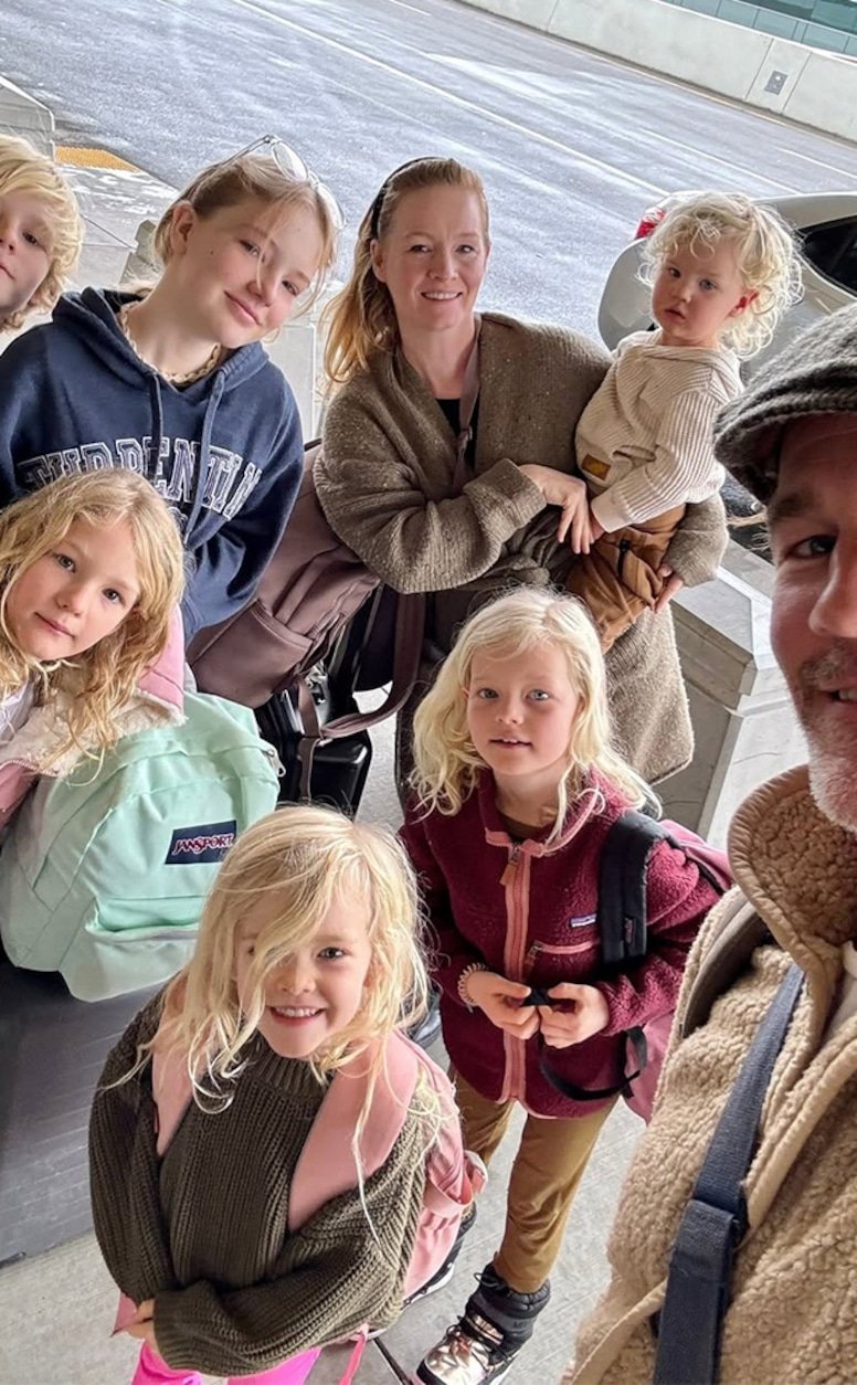 776x1254 James Van Der Beek's Family Photo Album