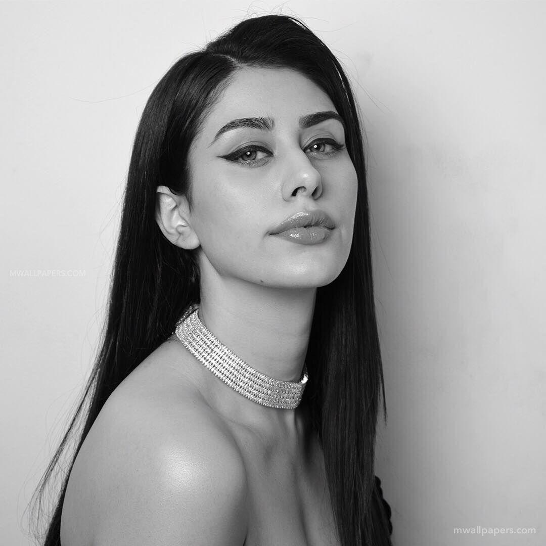 1080x1080 Warina Hussain HD Wallpaper Desktop Background / Android