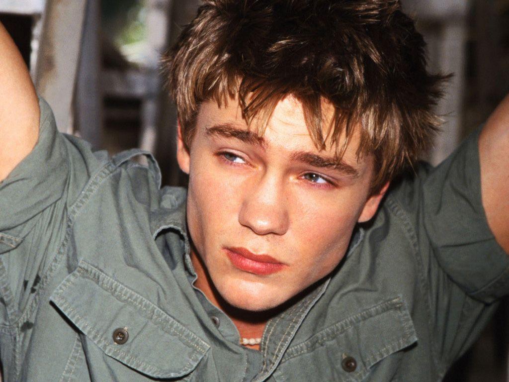 1024x768 Chad Michael Murray Wallpaper