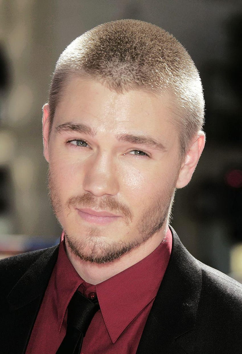 850x1240 Chad Michael Murray High Quality HD phone wallpaper