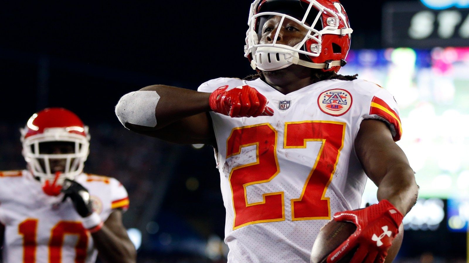 1600x900 Chiefs' Kareem Hunt has clear request: “Stop sleeping on me”