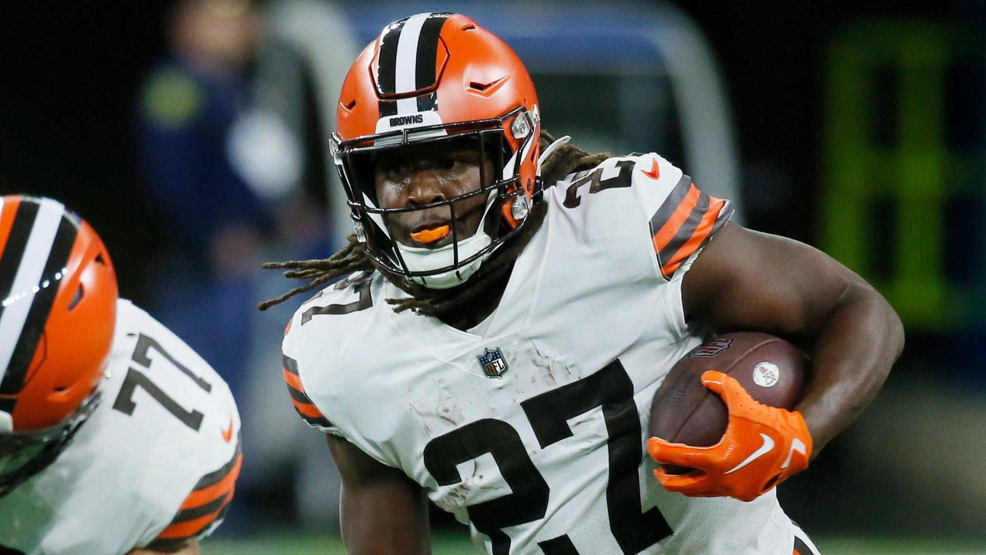 1920x1080 Browns Re Sign Running Back Kareem Hunt