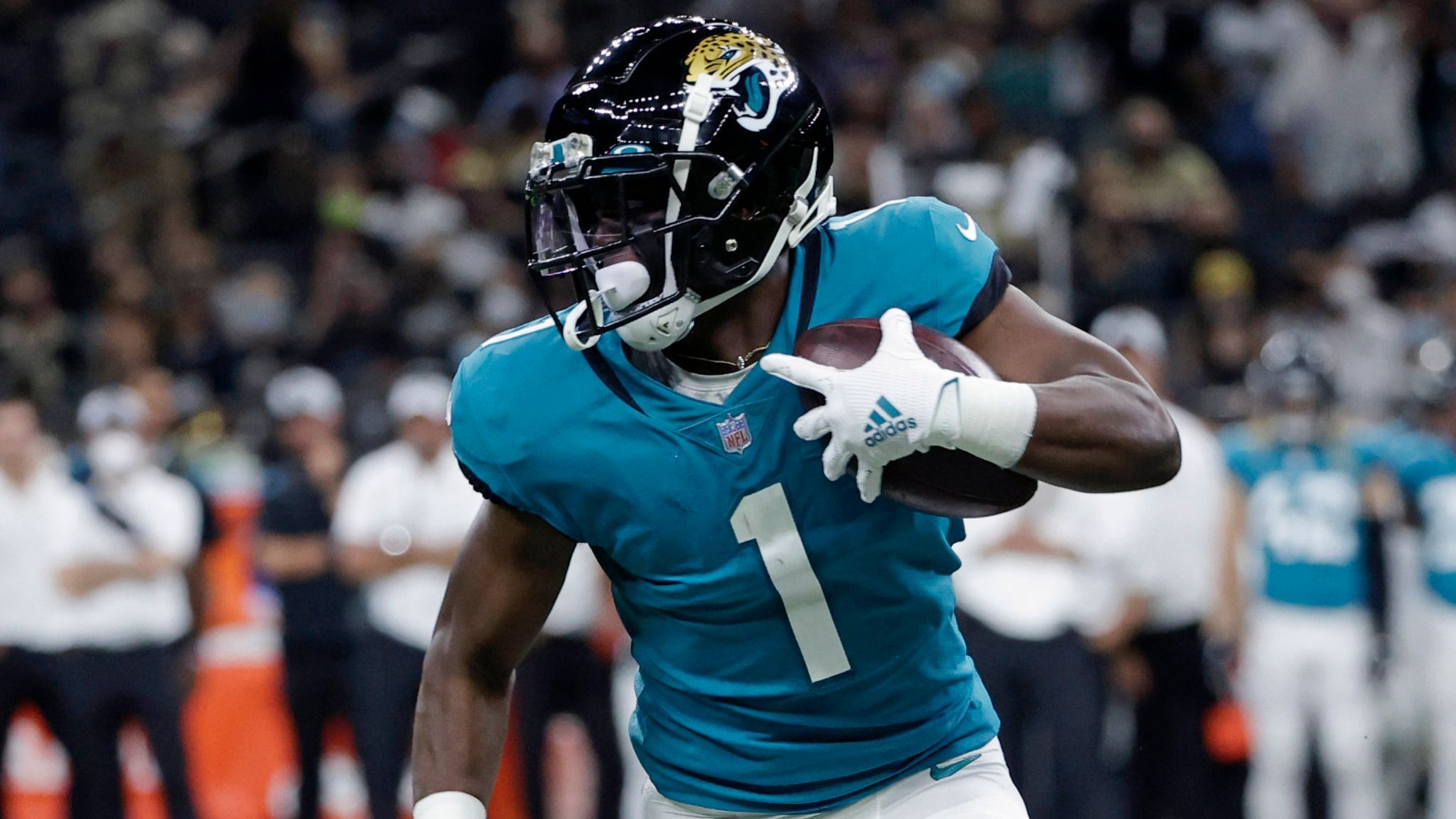 2048x1152 Travis Etienne: Jacksonville Jaguars First Round Running Back Set To Miss Season With Foot Injury