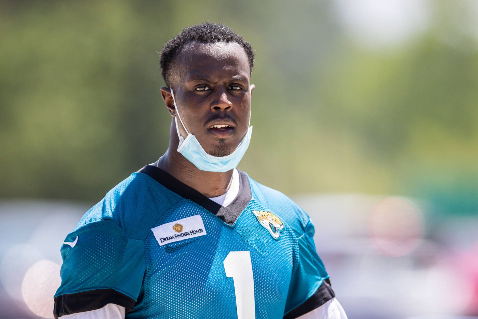 1920x1280 Download Jacksonville Jaguars Travis Etienne Wallpaper