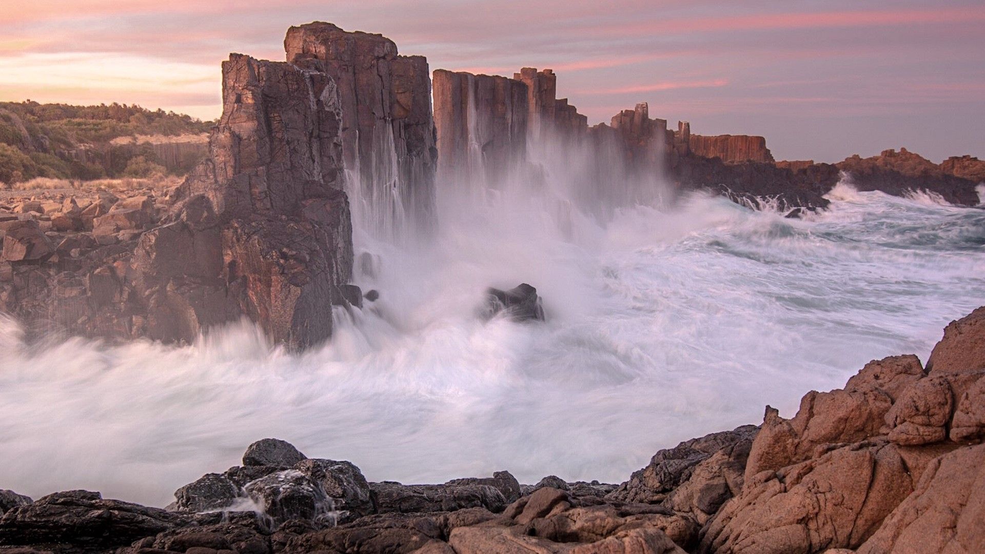 1920x1080 Scenic view of sea against sky during sunset, Kiama, Australia. Windows Spotlight Image