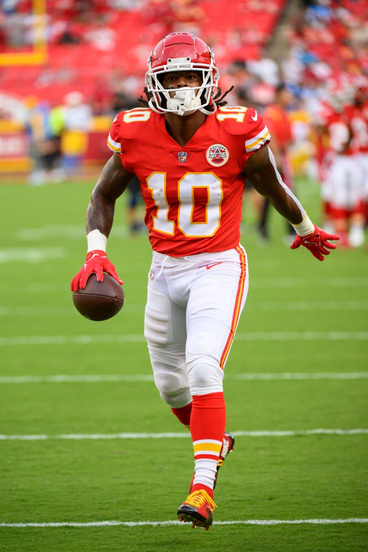 1175x1762 Isiah Pacheco Wallpaper