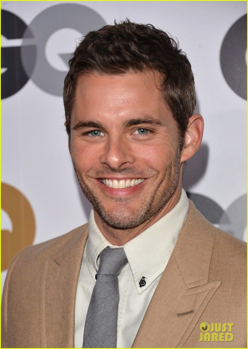 869x1222 Ben Affleck & James Marsden Men of the Year Party 2012: Photo 2757235 GQ Men Of The Year Party, Aaron Paul, Adam Brody, Armie Hammer, Ben Affleck, Elizabeth