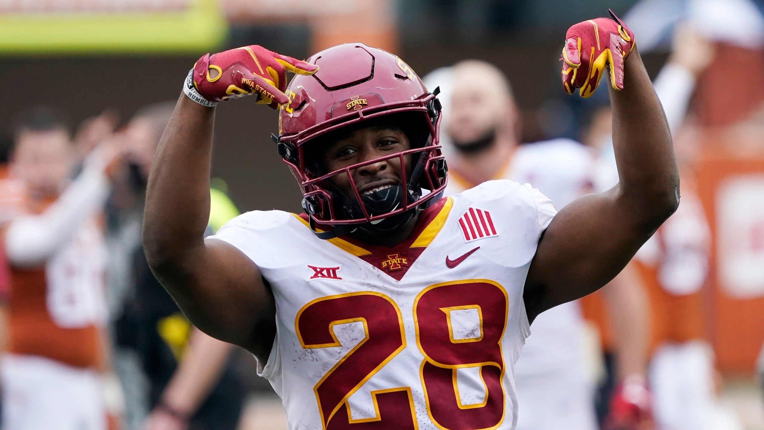 2560x1440 AP All Big 12: Wichita Native Breece Hall Wins Offensive Player Of The Year