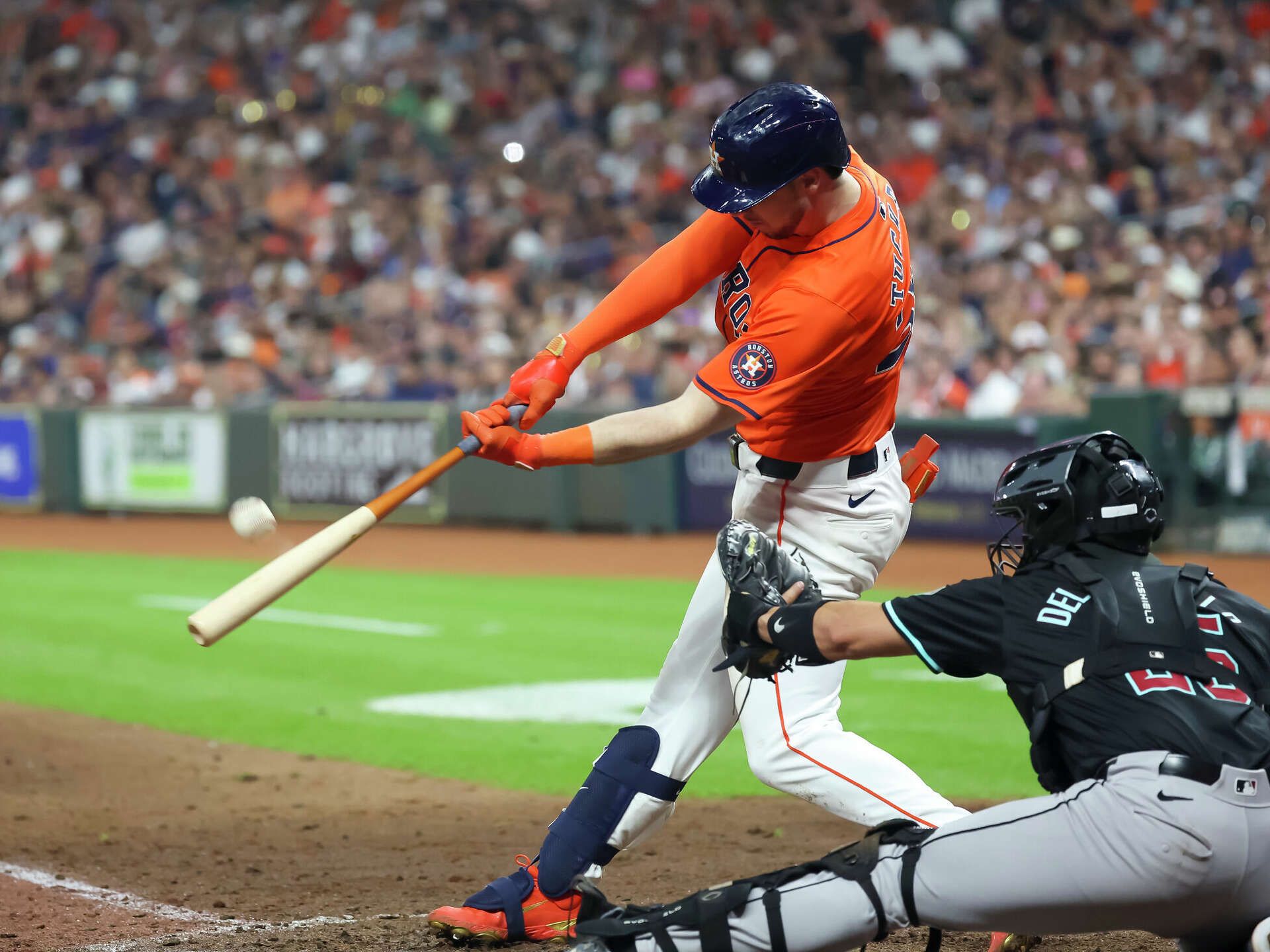 1920x1440 Astros' Kyle Tucker will see outfield soon, Chas McCormick may not